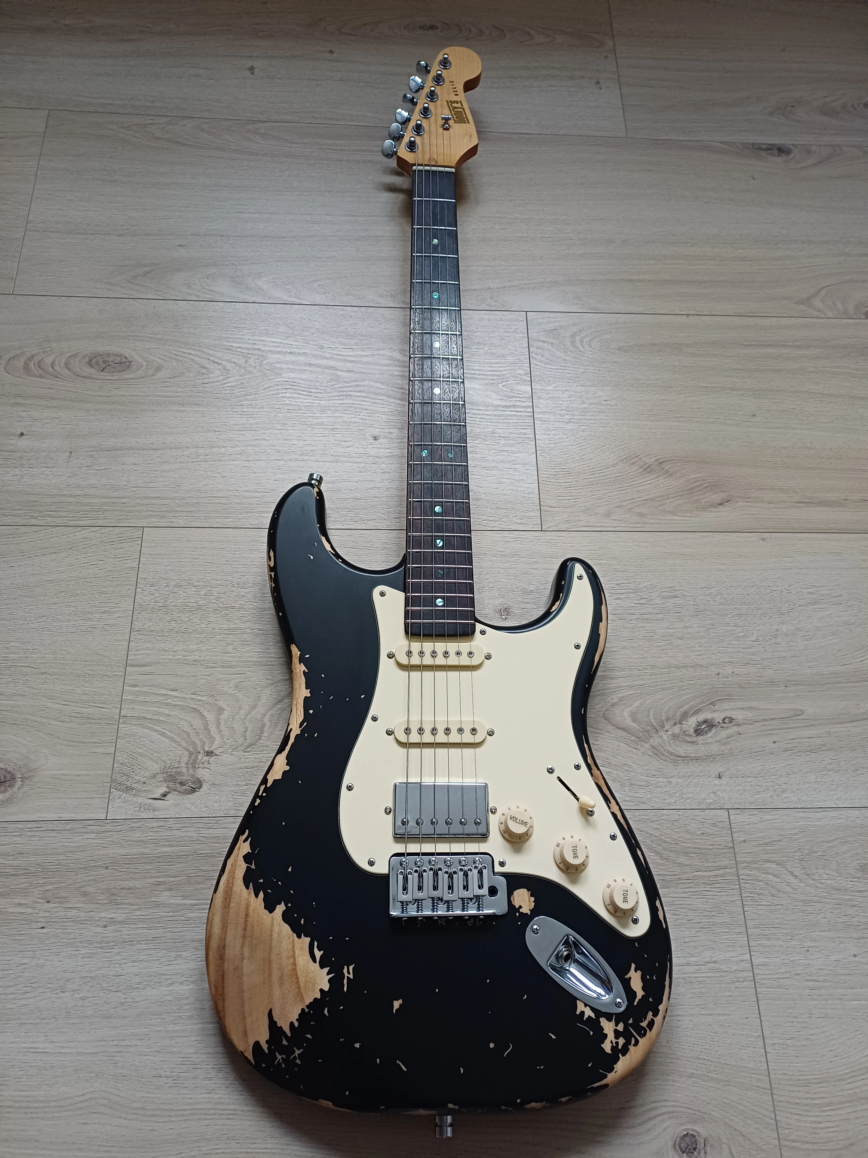 keine Beschreibung vorhanden