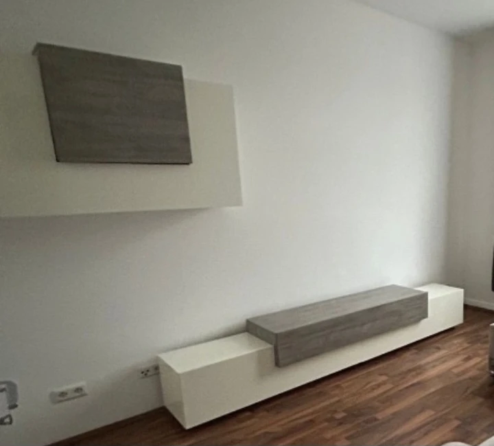 keine Beschreibung vorhanden