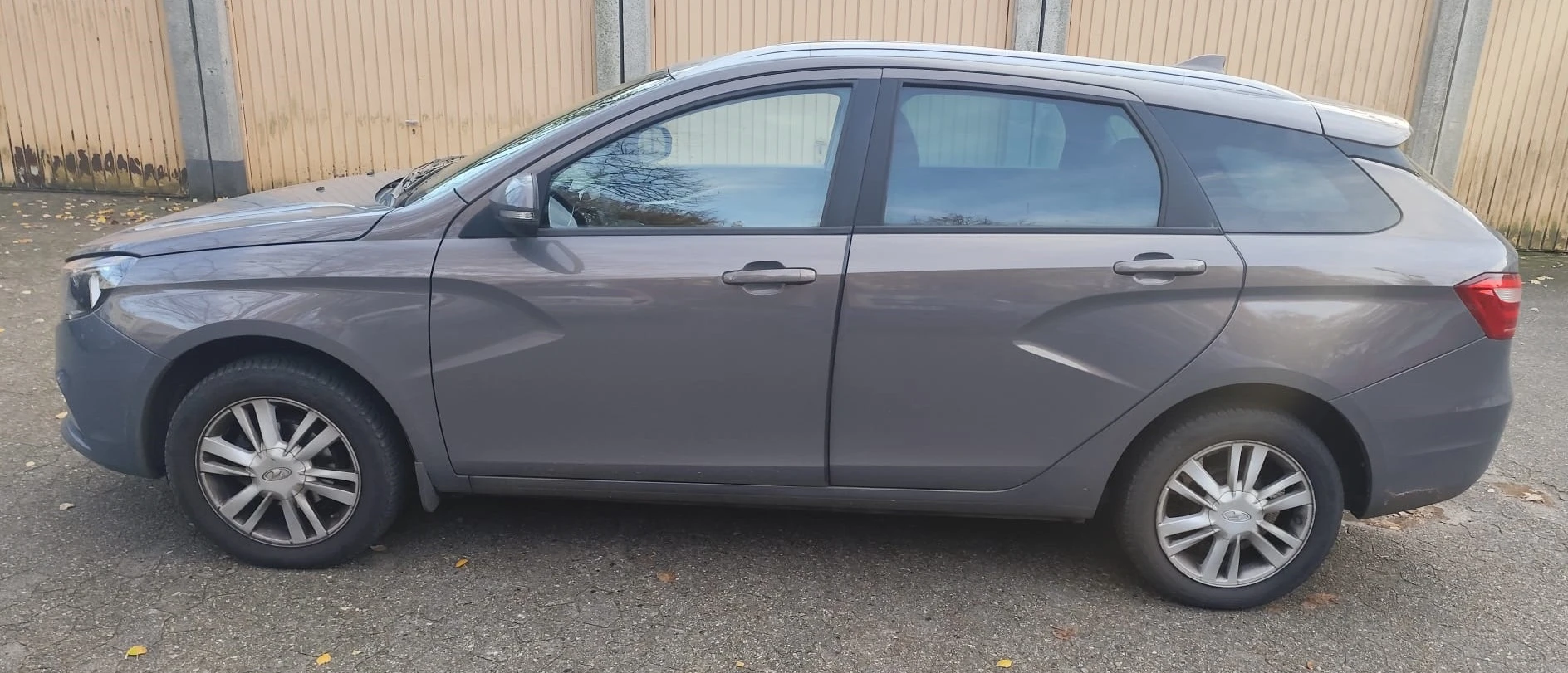 keine Beschreibung vorhanden