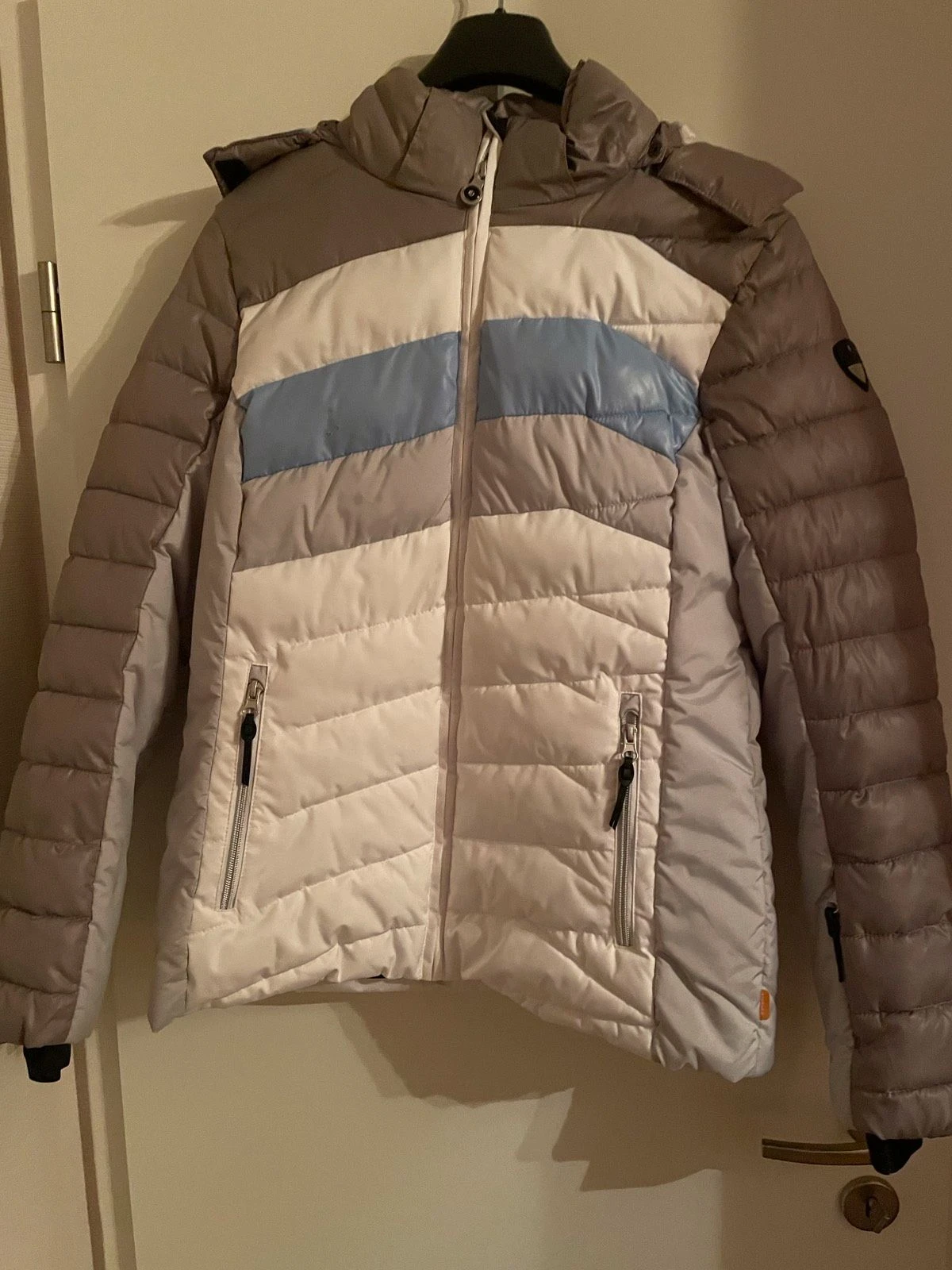 keine Beschreibung vorhanden