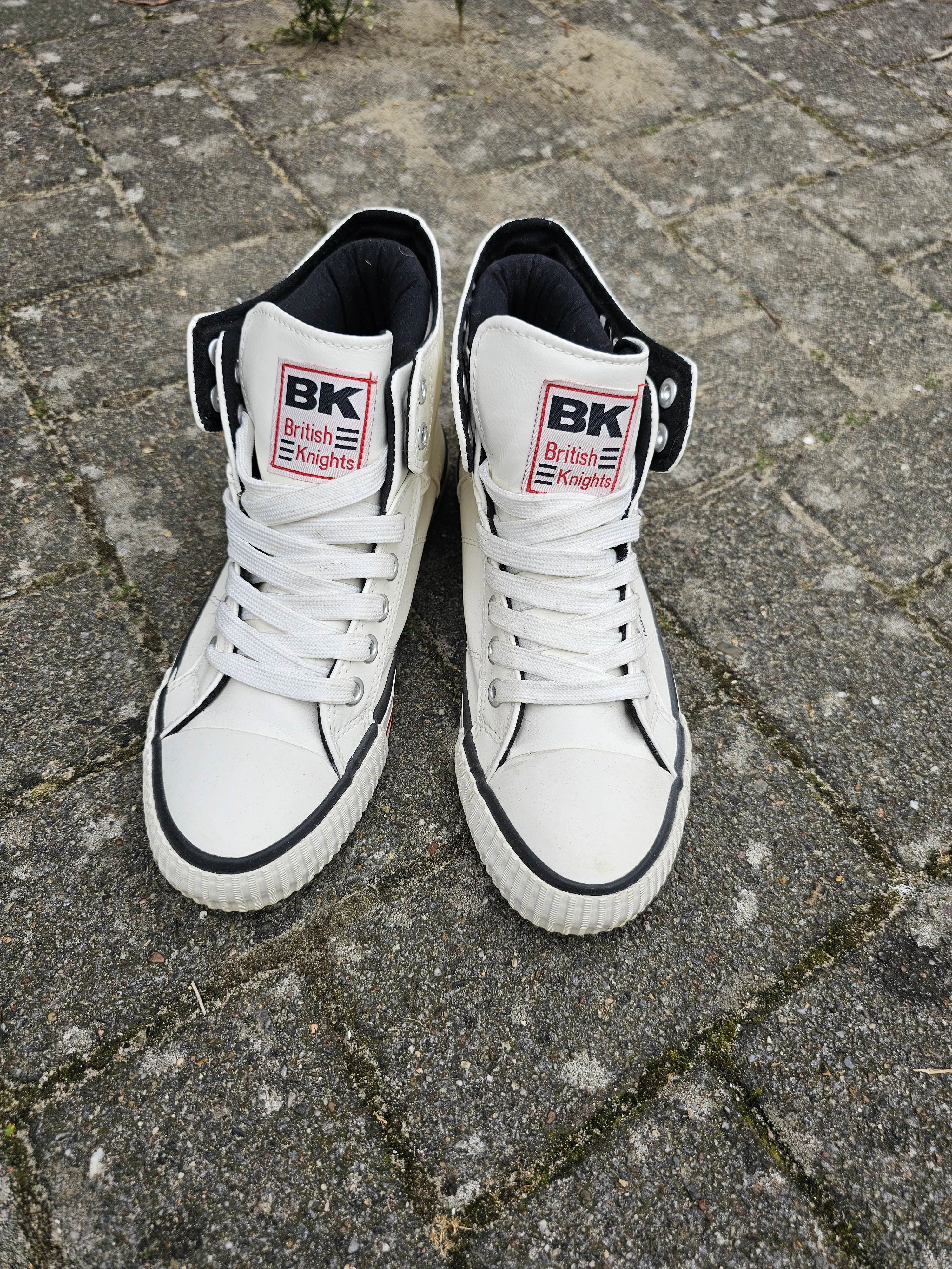 keine Beschreibung vorhanden