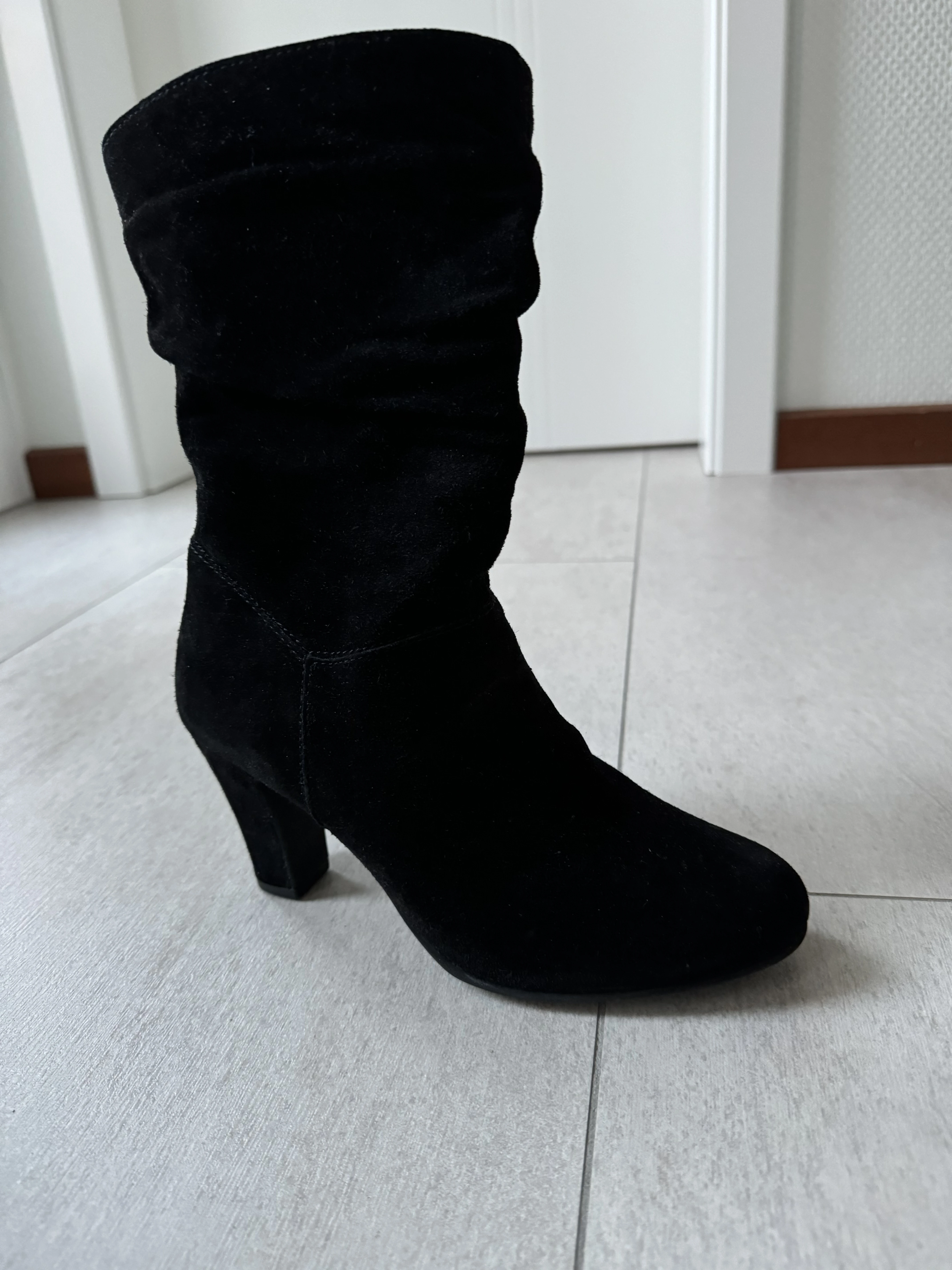 keine Beschreibung vorhanden