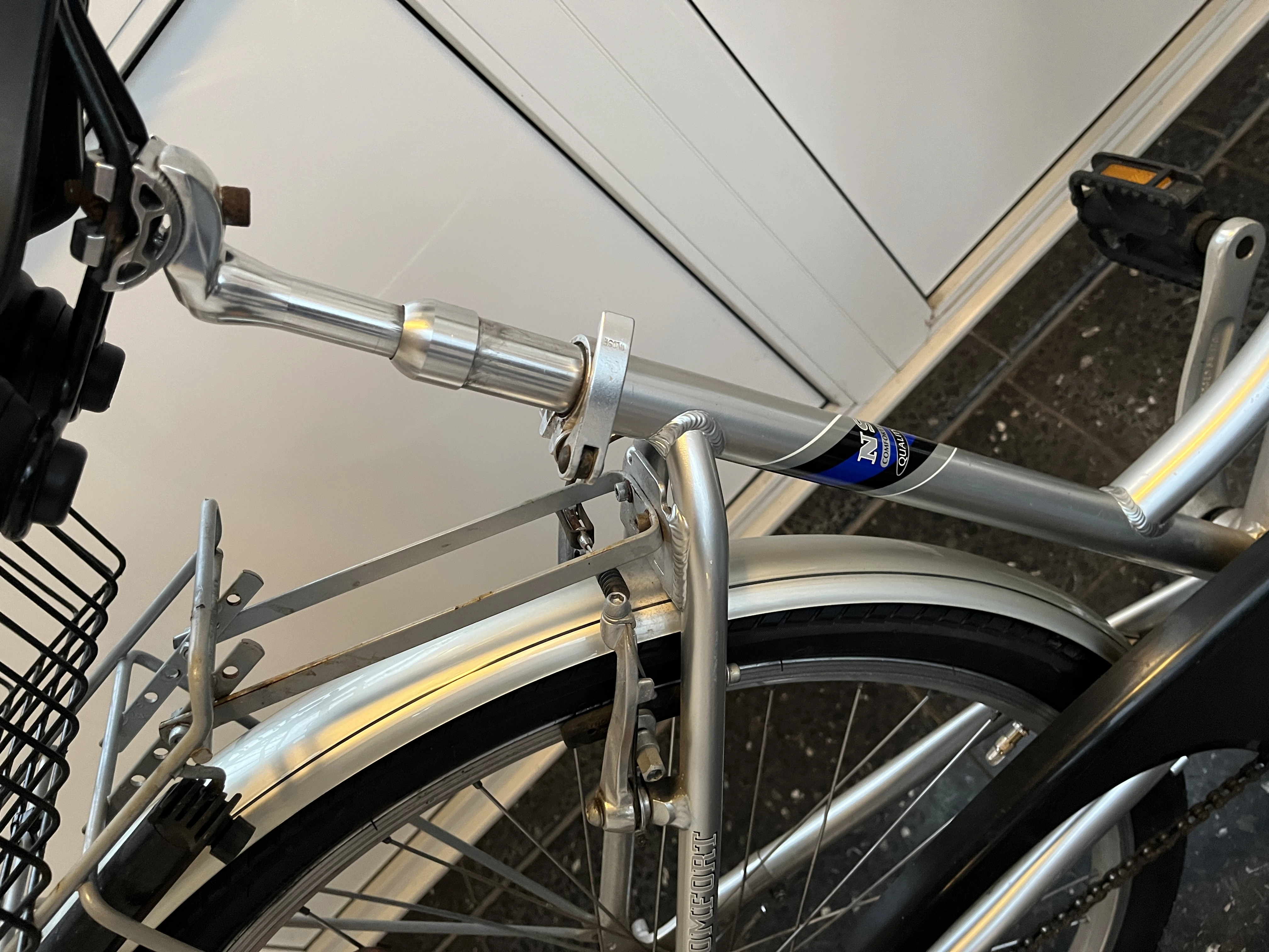 keine Beschreibung vorhanden