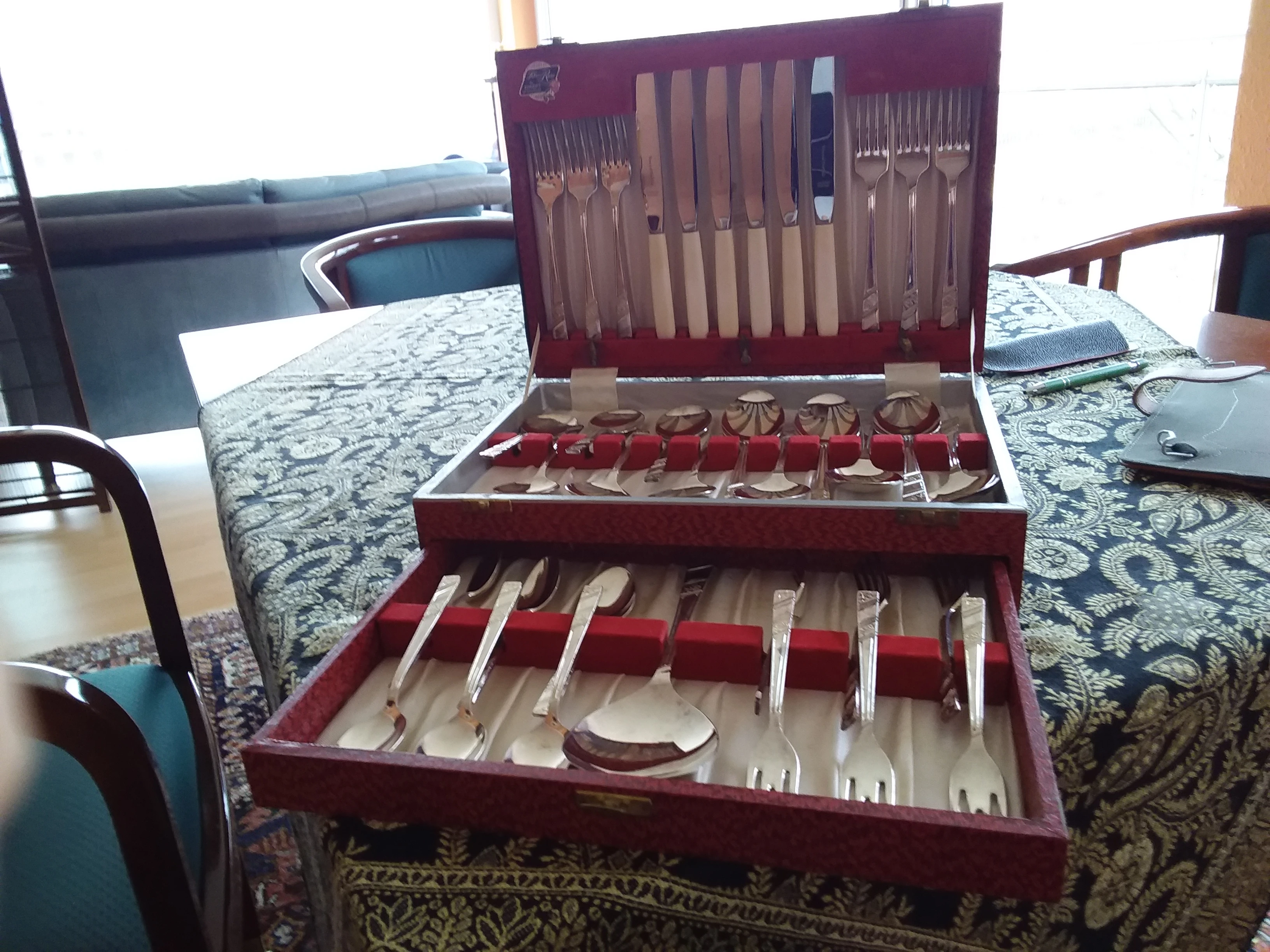 keine Beschreibung vorhanden