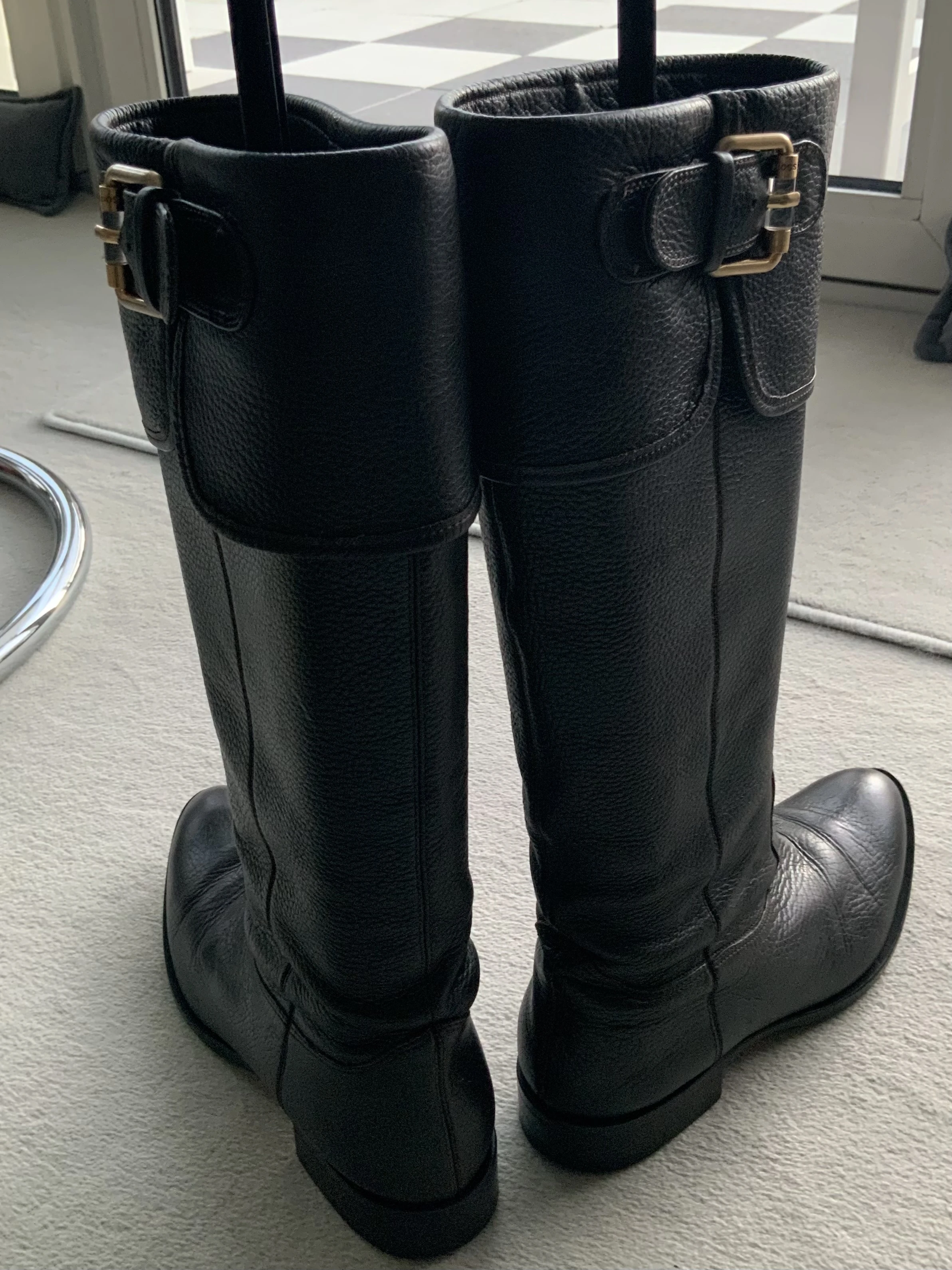 keine Beschreibung vorhanden