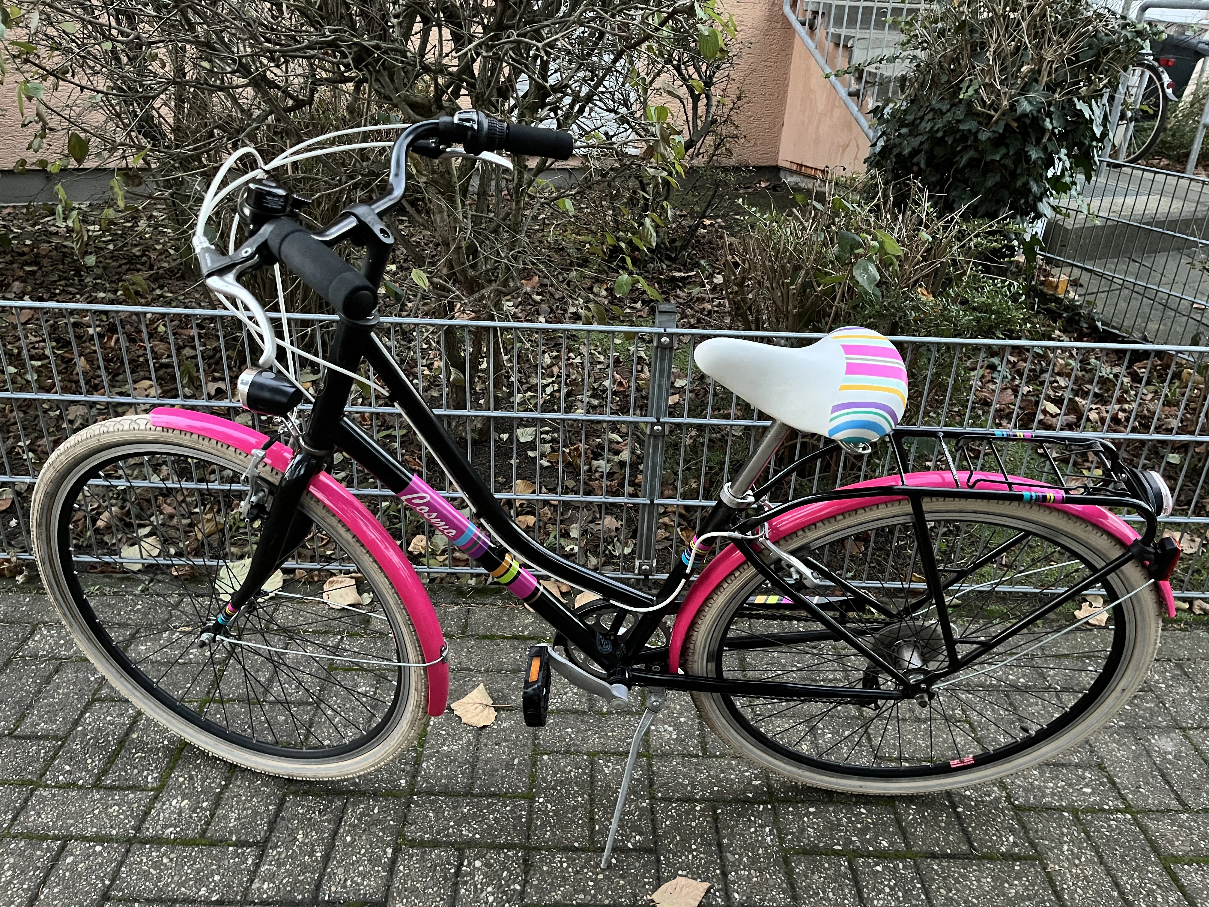 keine Beschreibung vorhanden