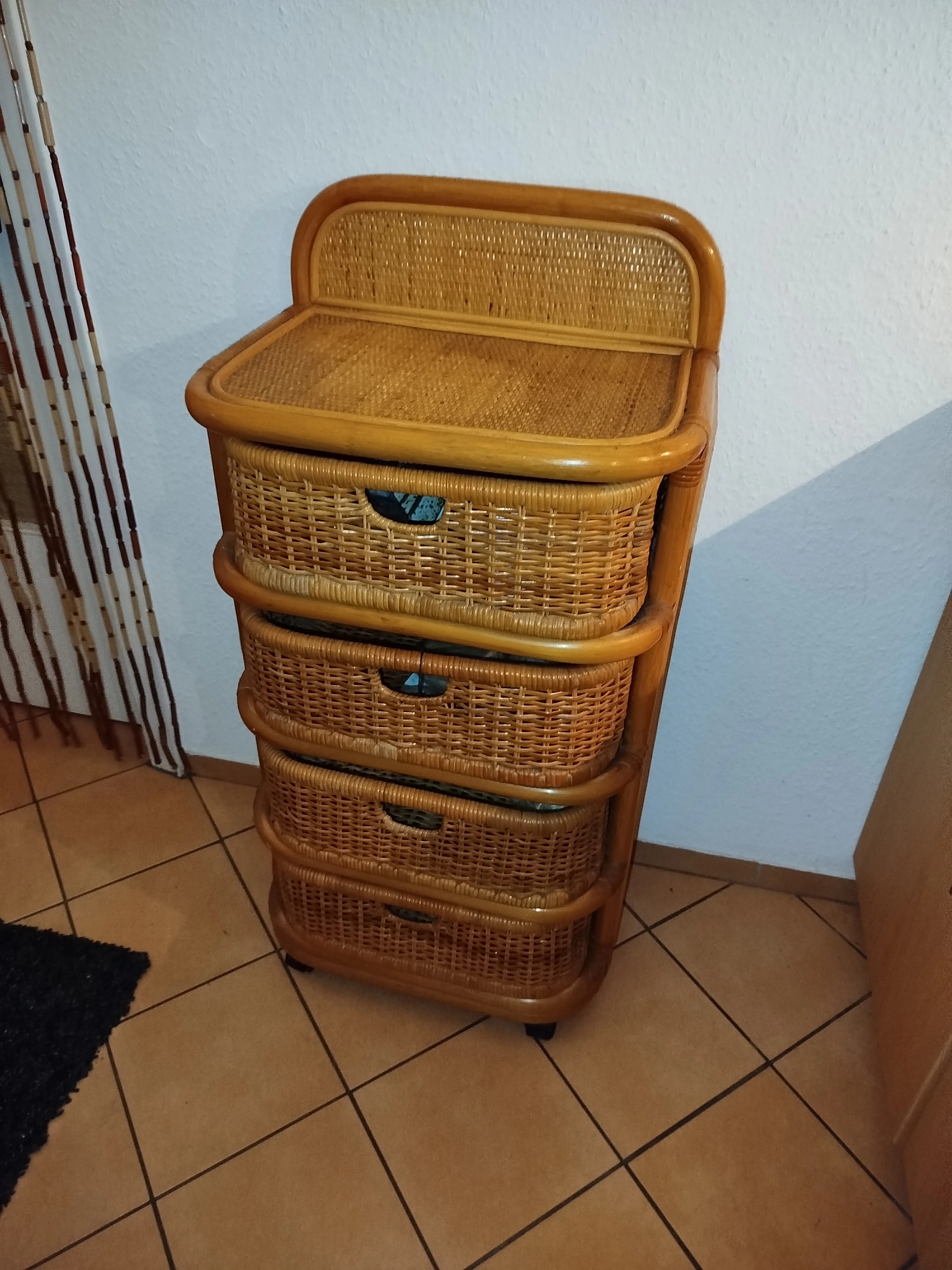 keine Beschreibung vorhanden