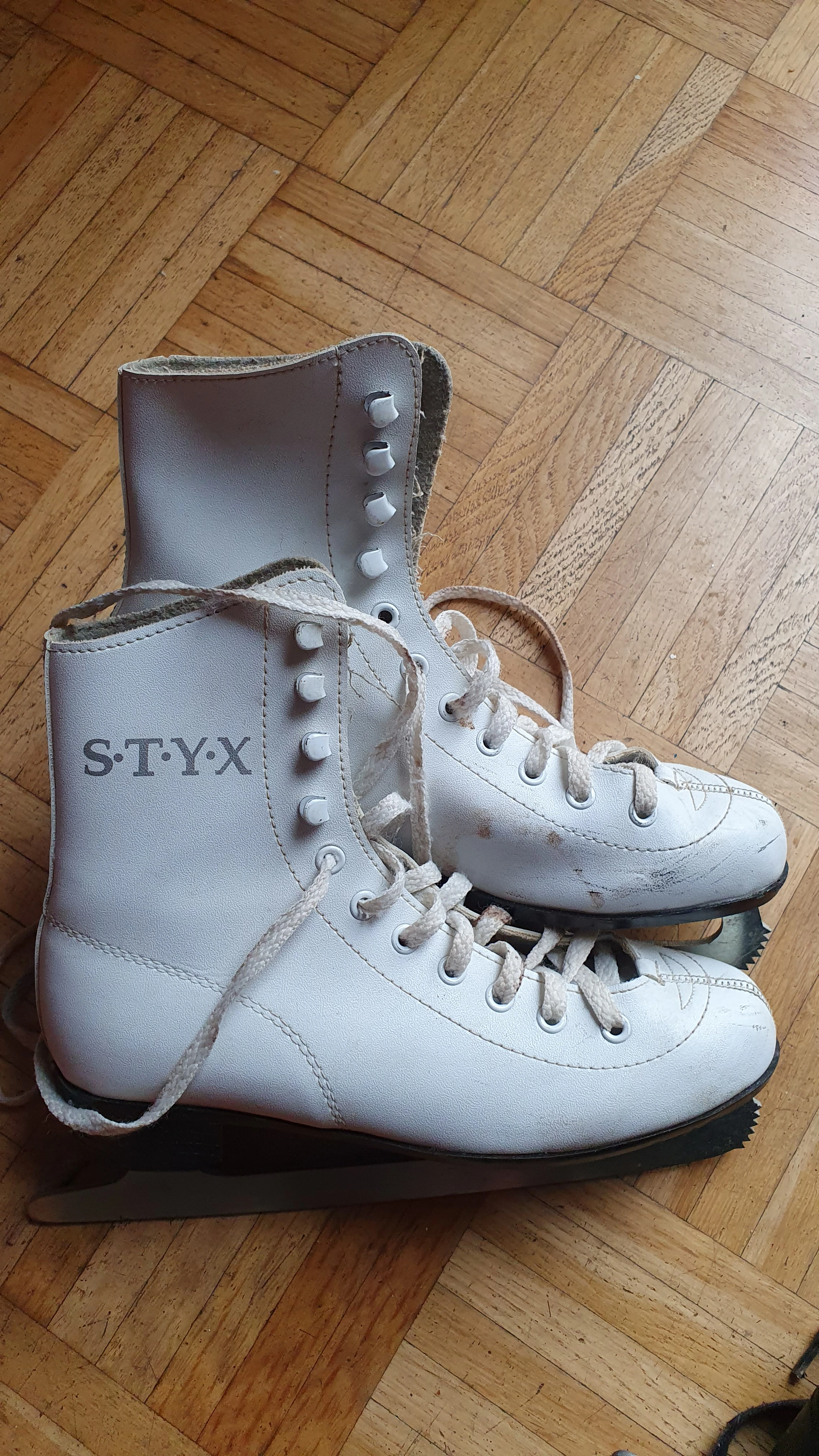 keine Beschreibung vorhanden