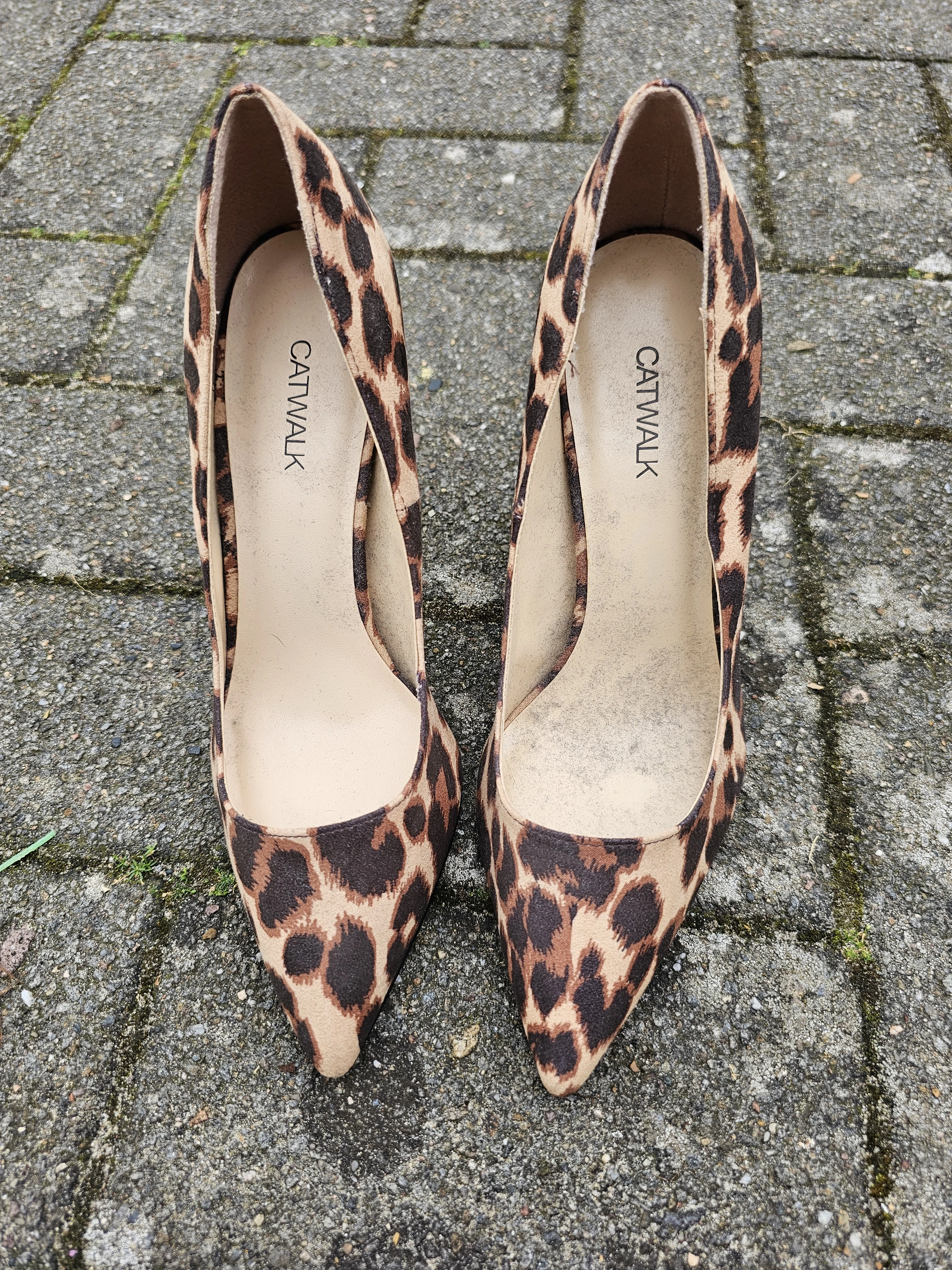 keine Beschreibung vorhanden