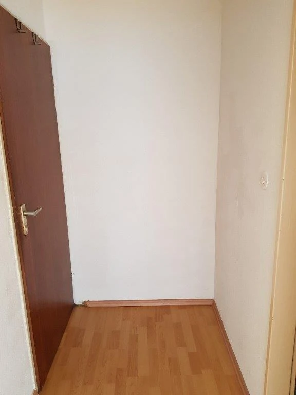 keine Beschreibung vorhanden