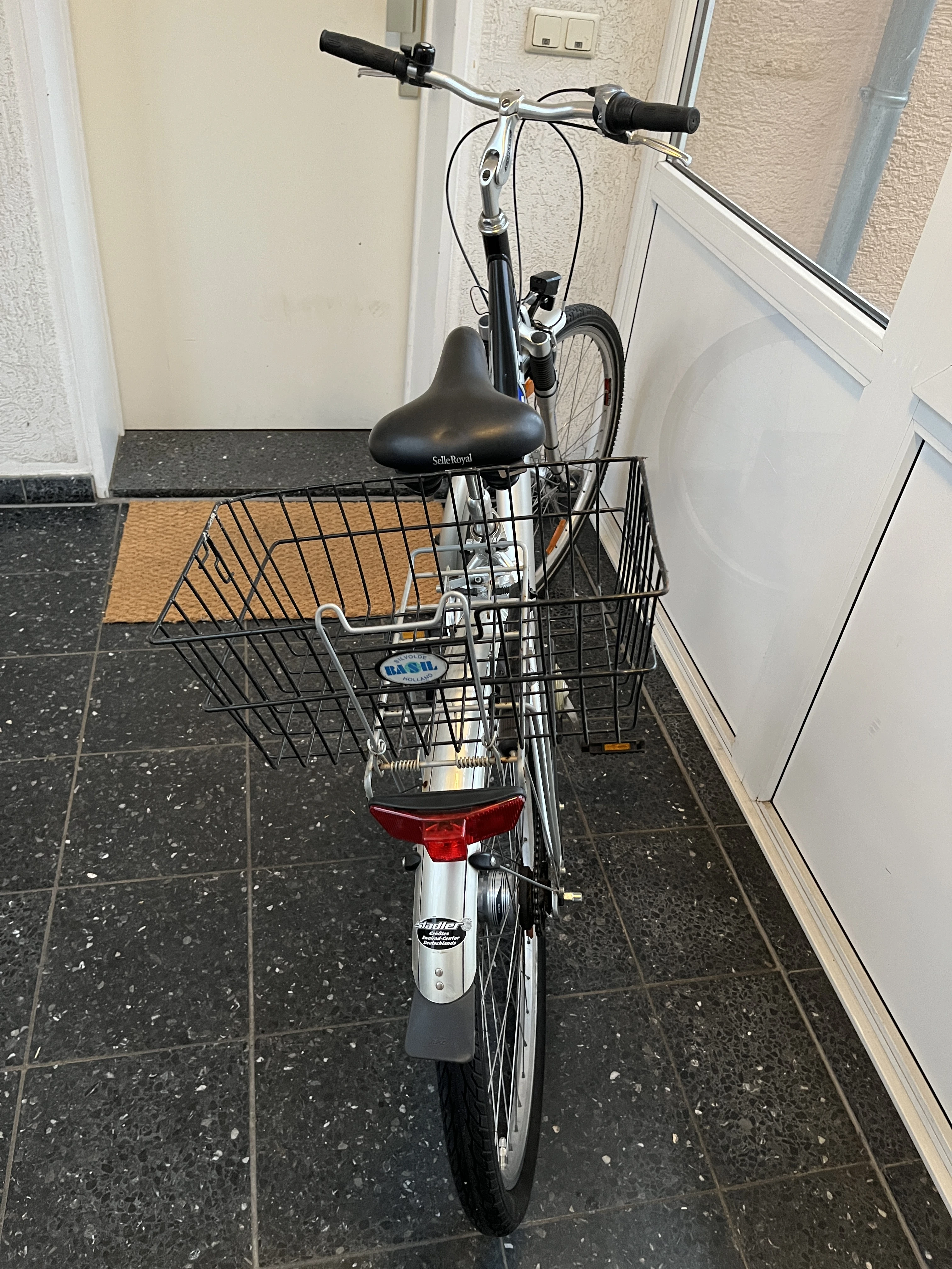 keine Beschreibung vorhanden