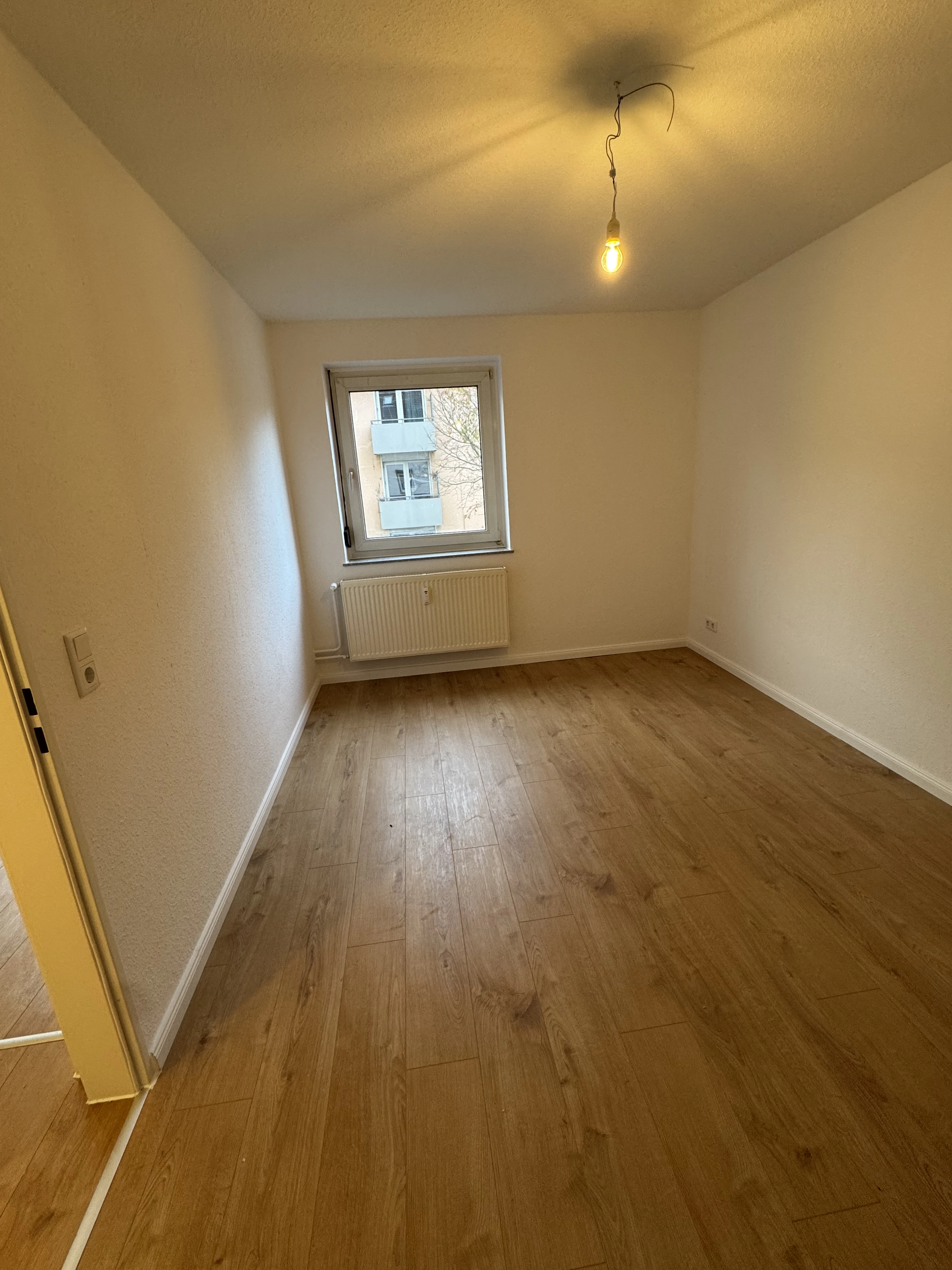 keine Beschreibung vorhanden