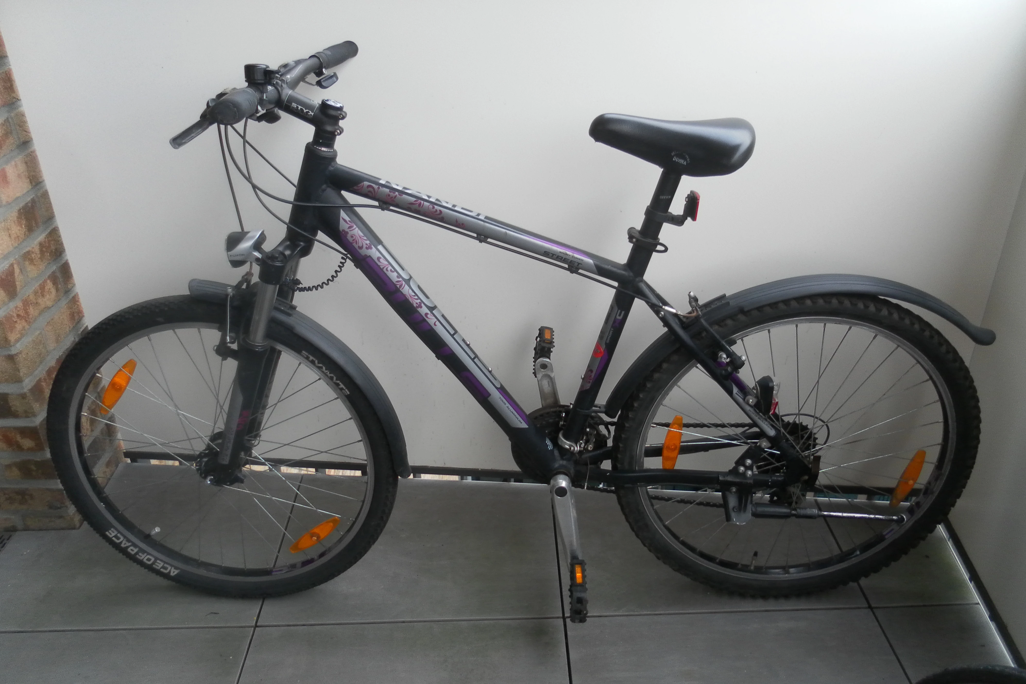 keine Beschreibung vorhanden