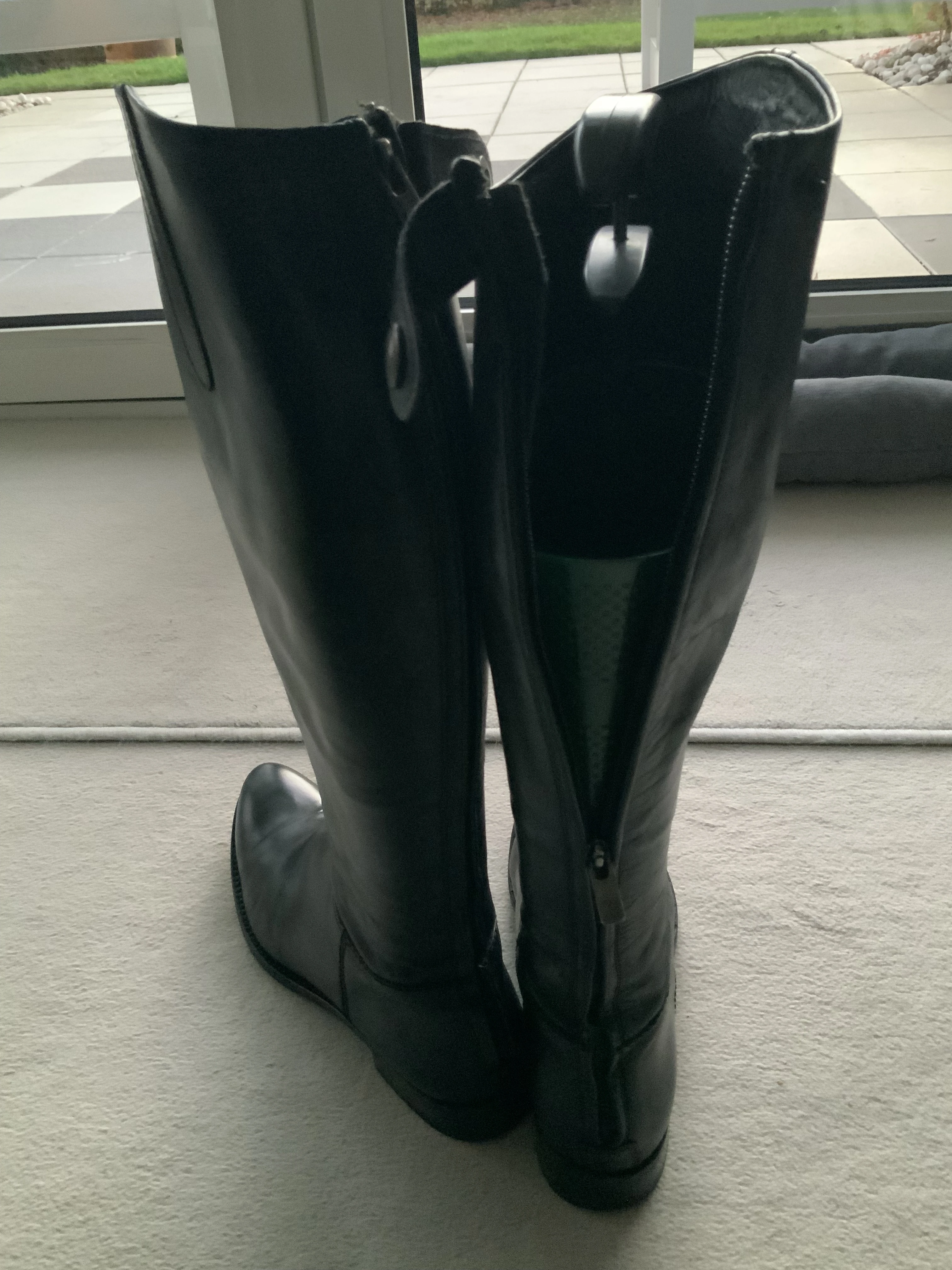 keine Beschreibung vorhanden