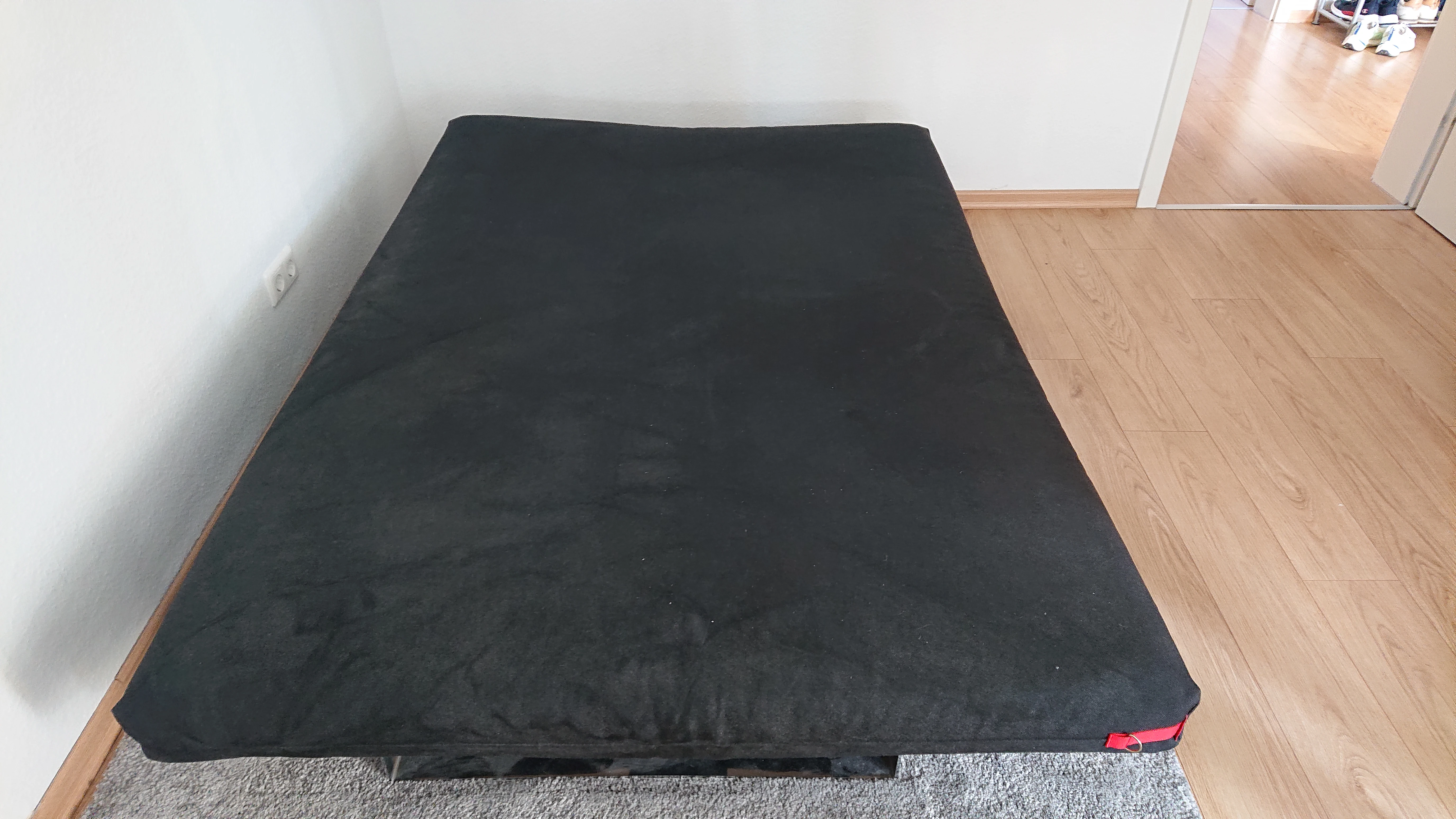 keine Beschreibung vorhanden