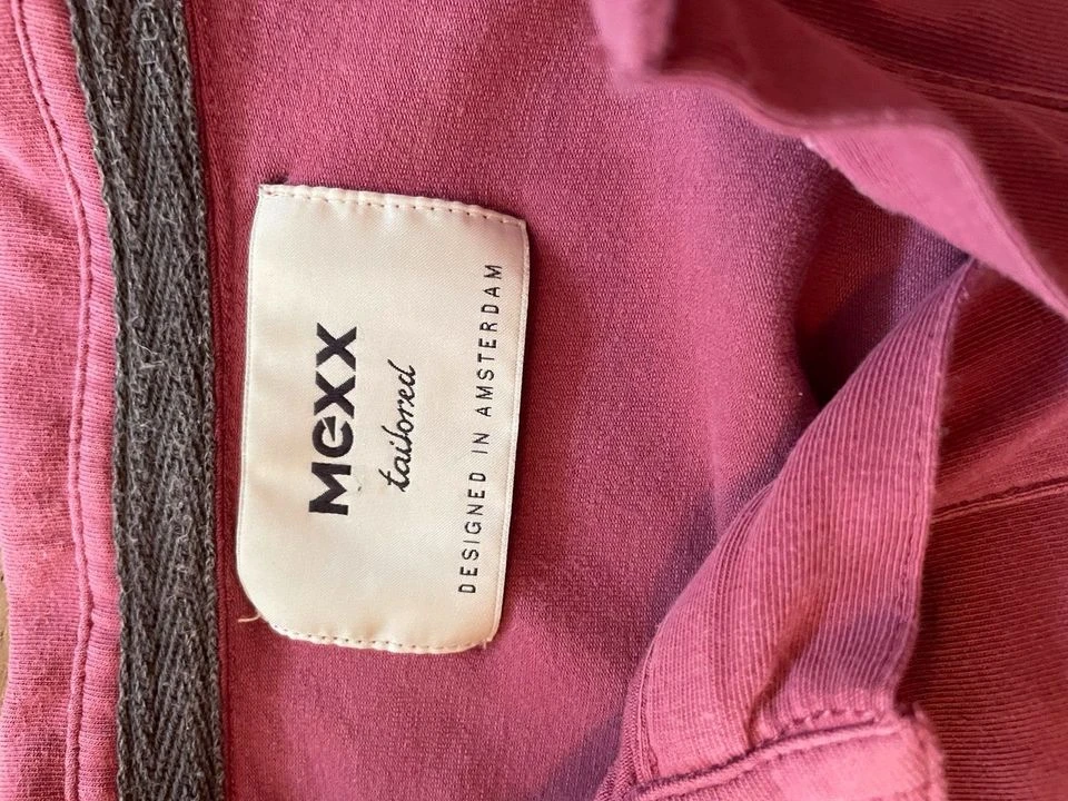 keine Beschreibung vorhanden