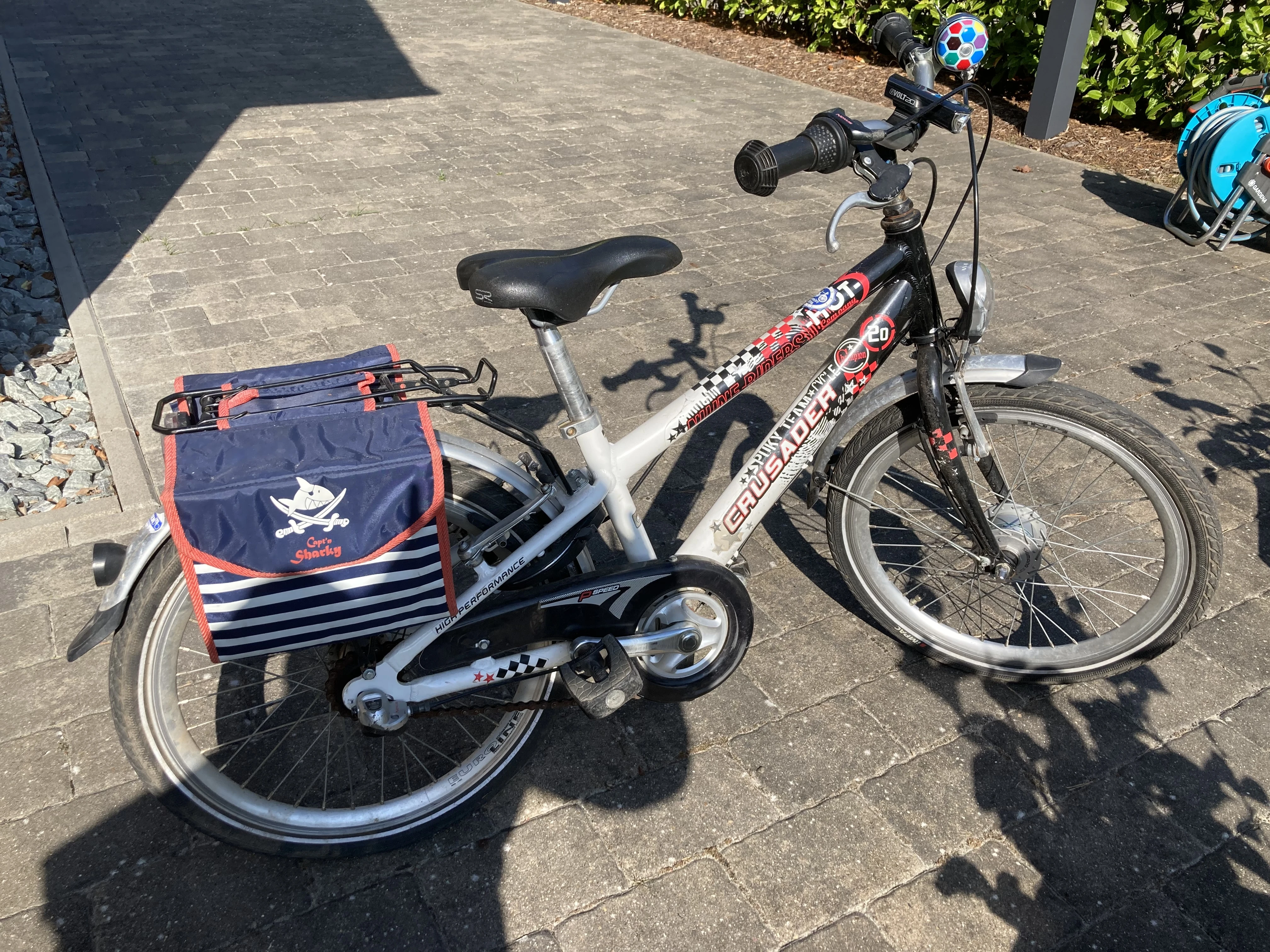 keine Beschreibung vorhanden