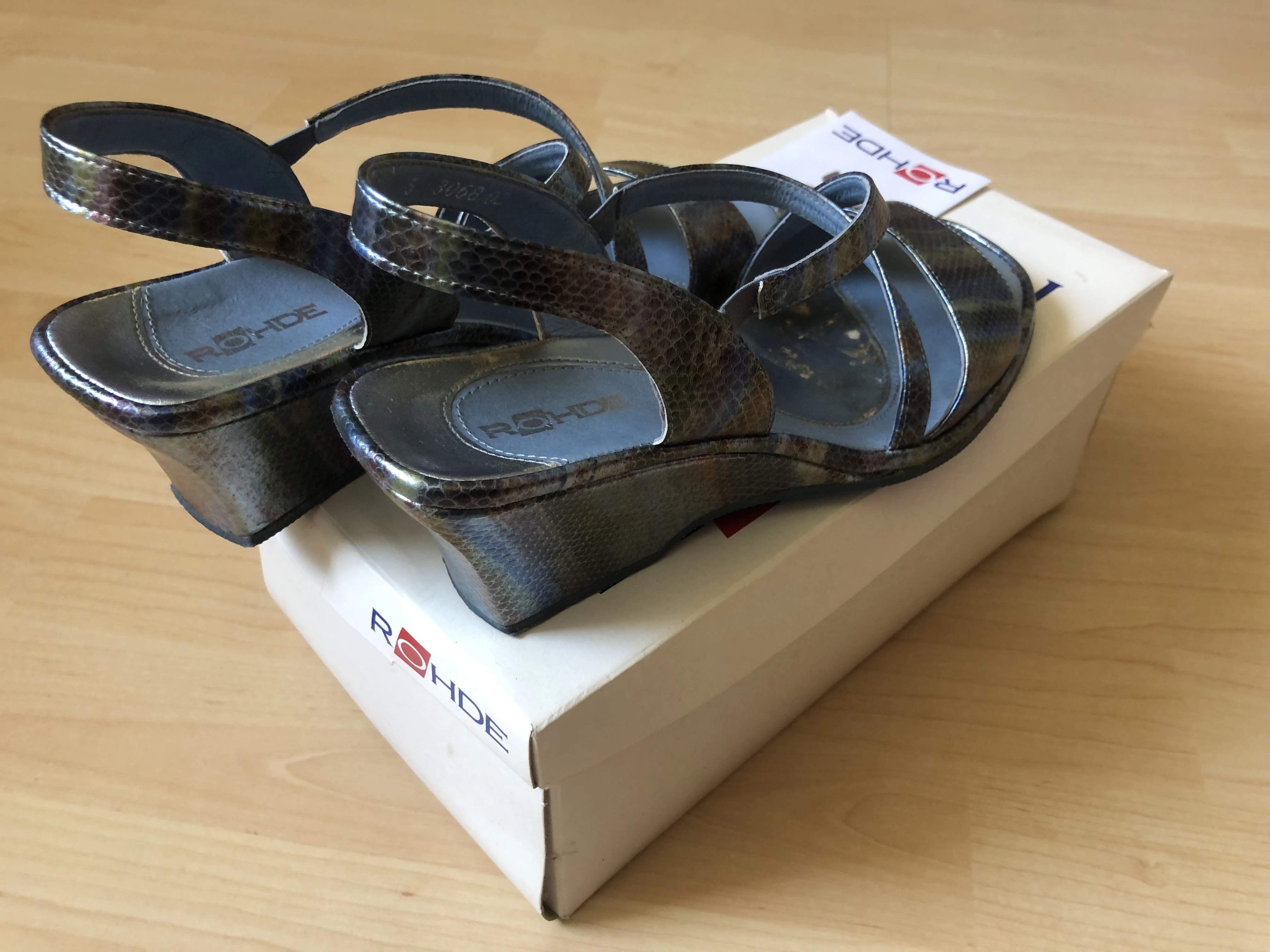 keine Beschreibung vorhanden