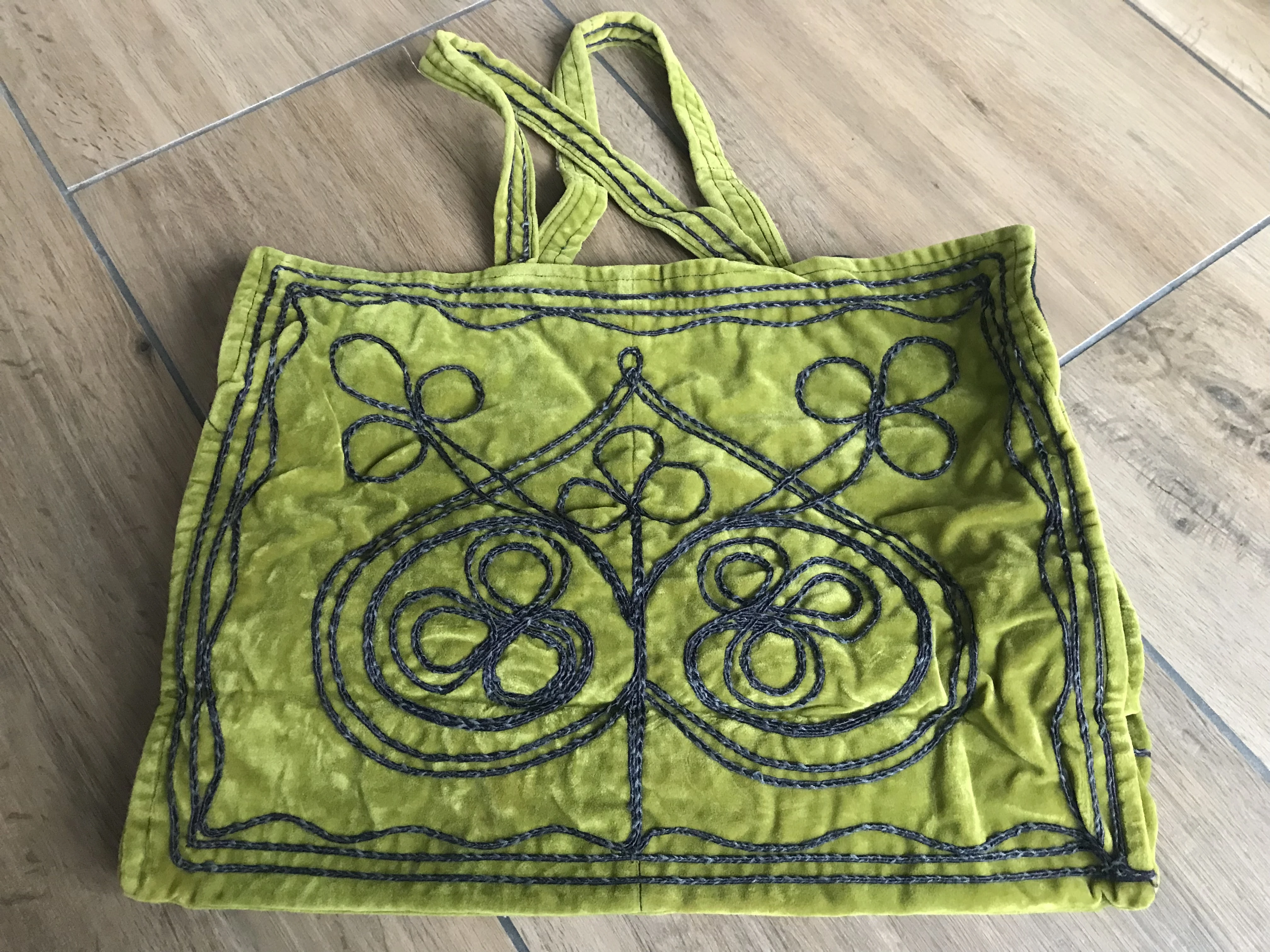 keine Beschreibung vorhanden