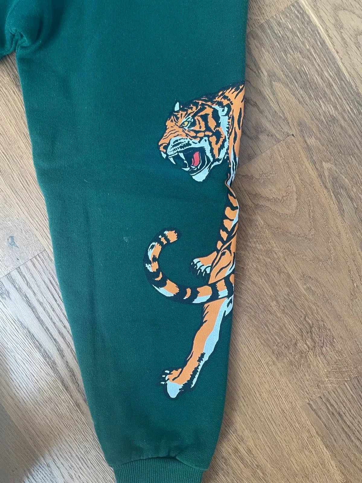 keine Beschreibung vorhanden