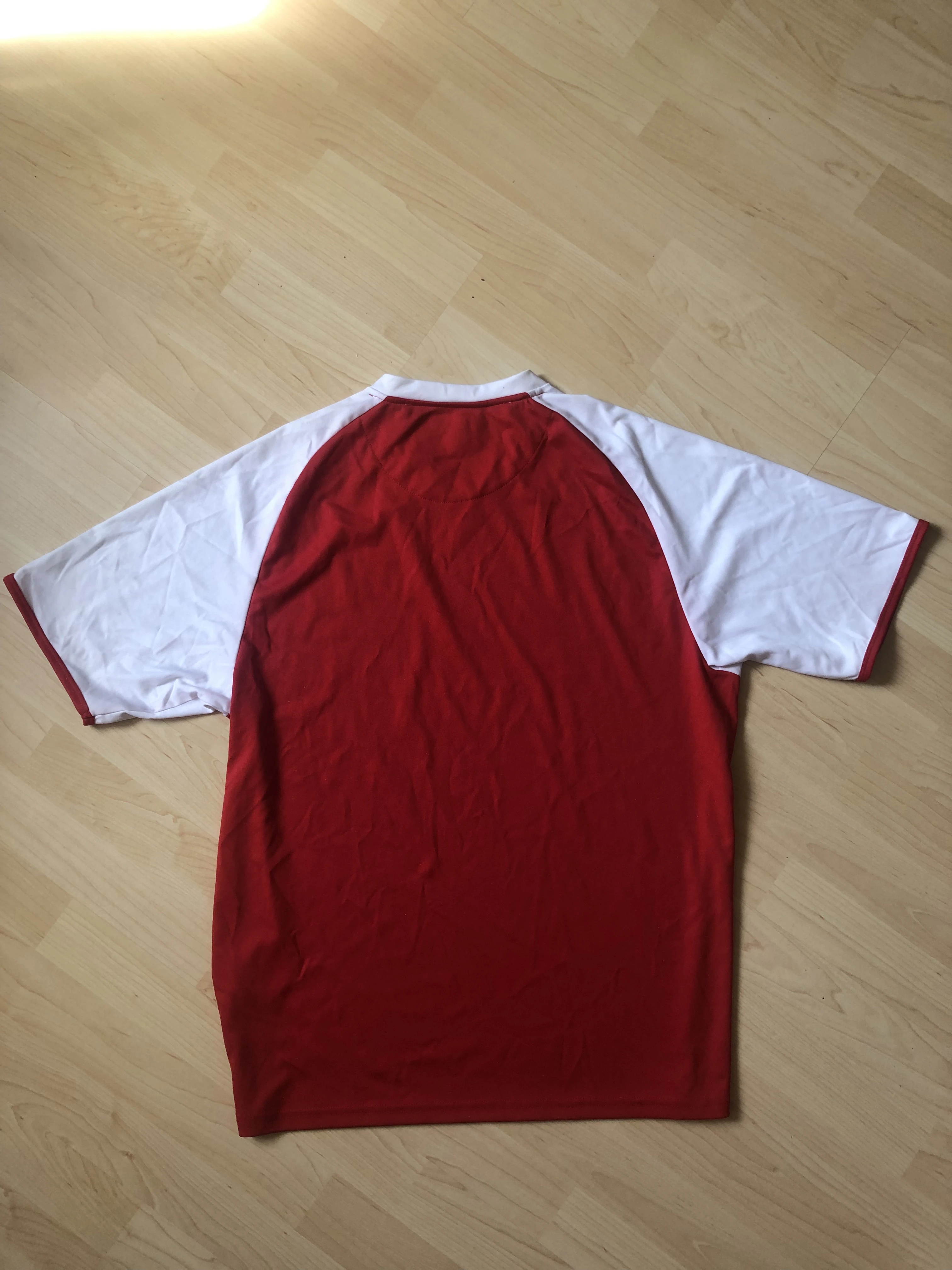 keine Beschreibung vorhanden