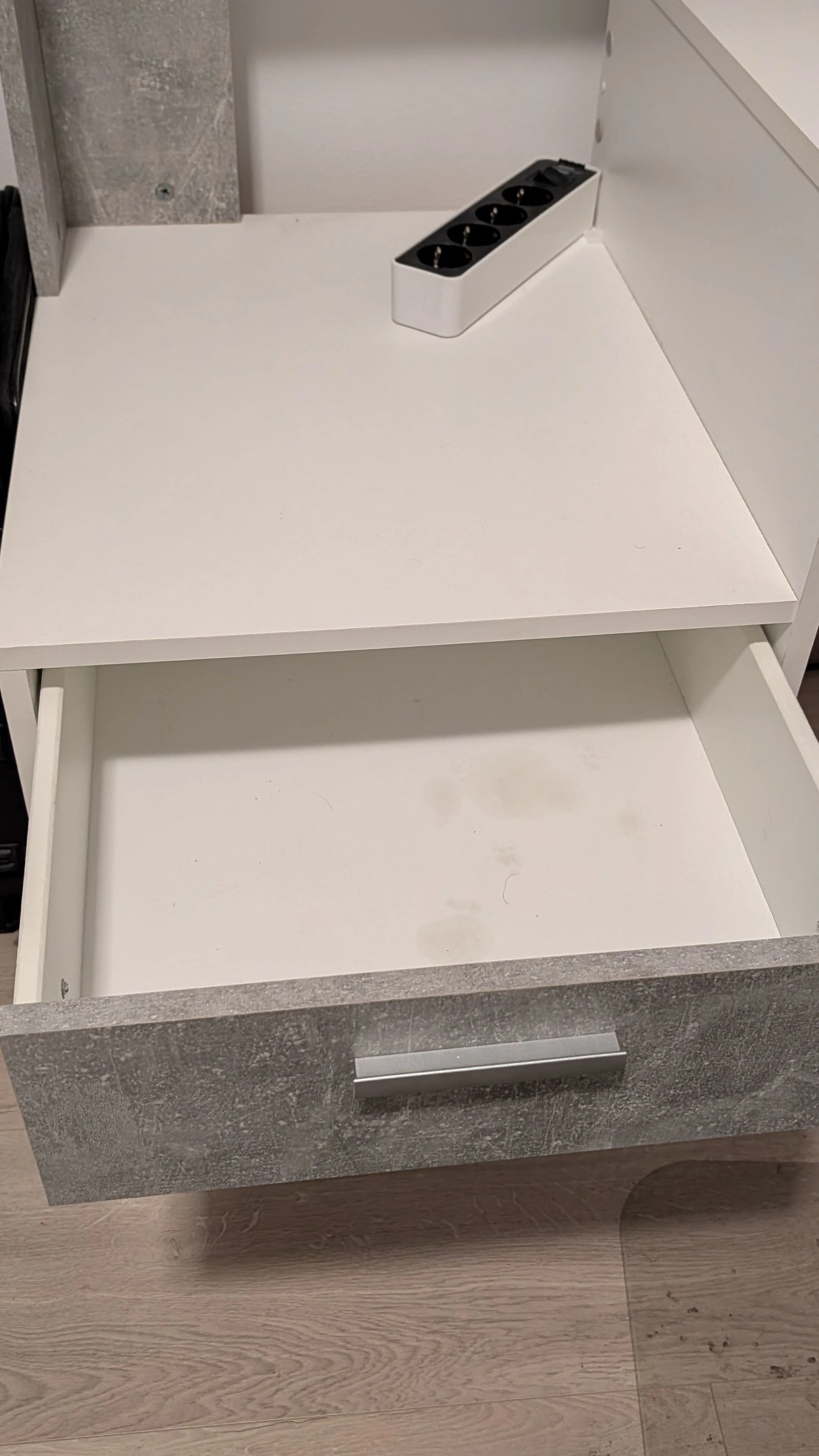 keine Beschreibung vorhanden