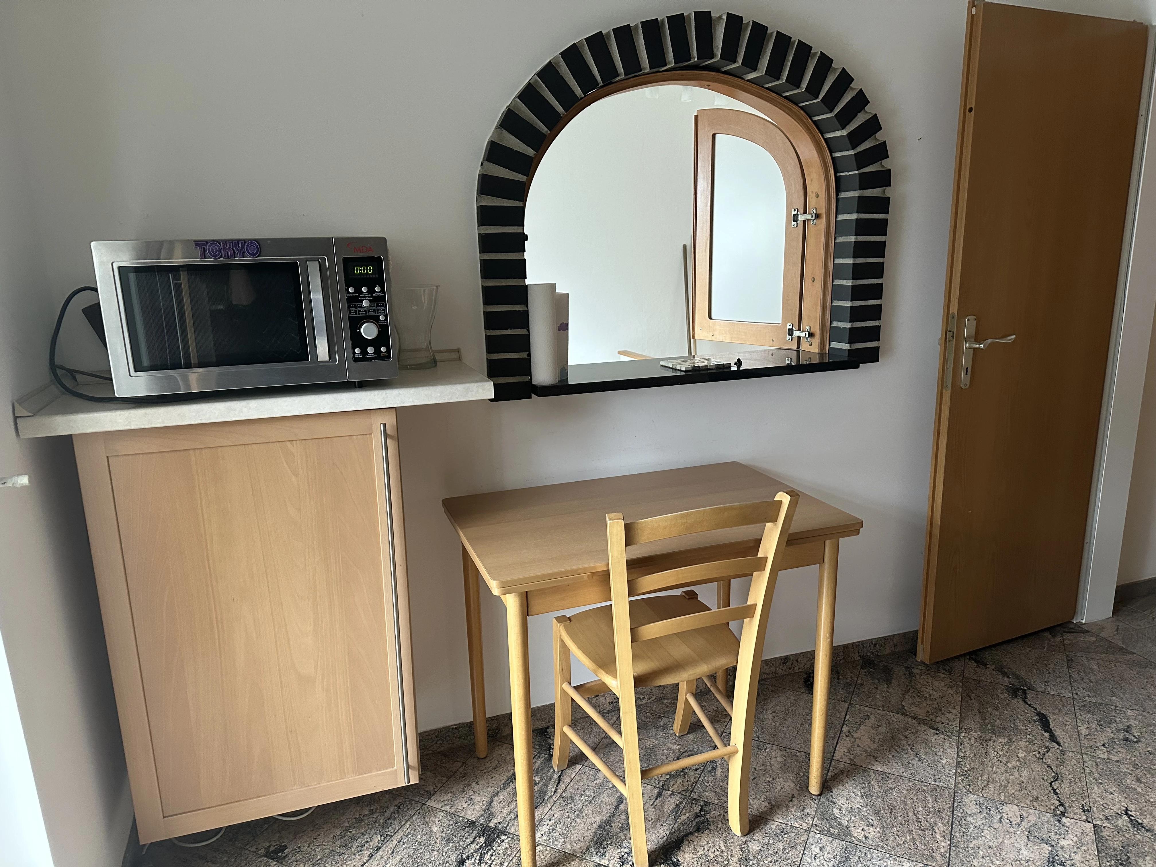 keine Beschreibung vorhanden