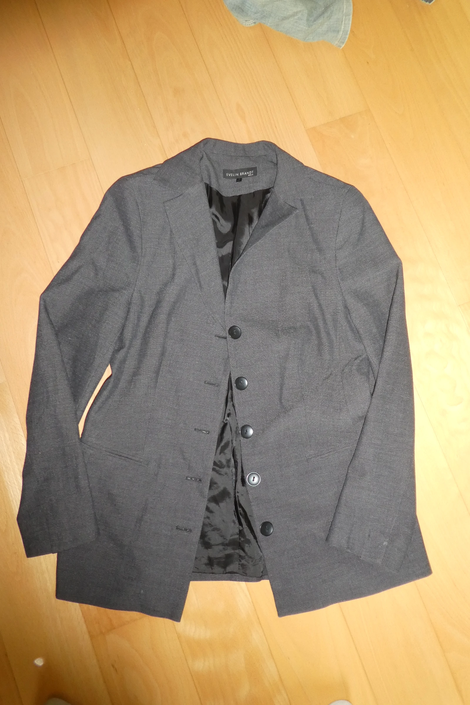 keine Beschreibung vorhanden