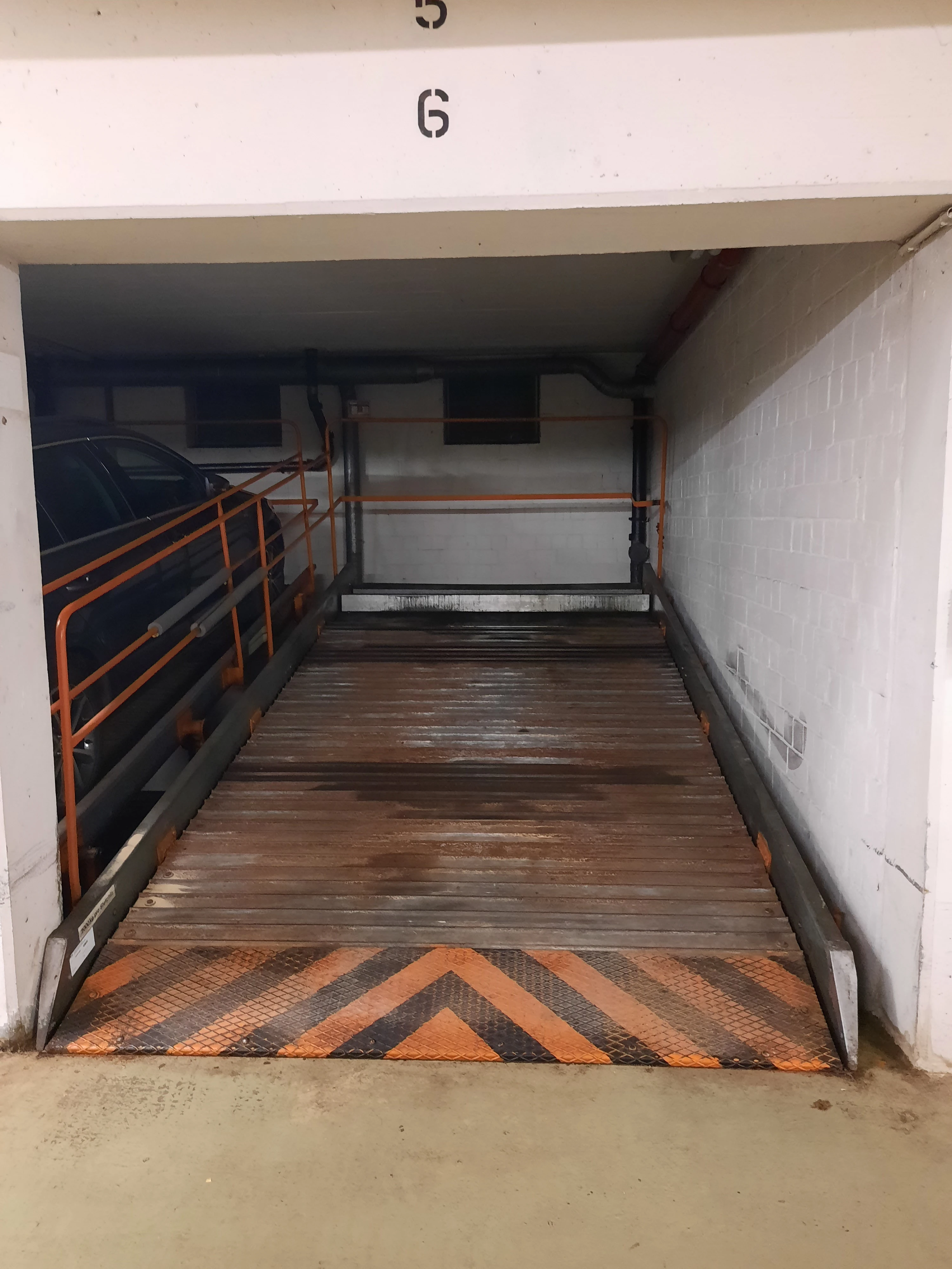 keine Beschreibung vorhanden