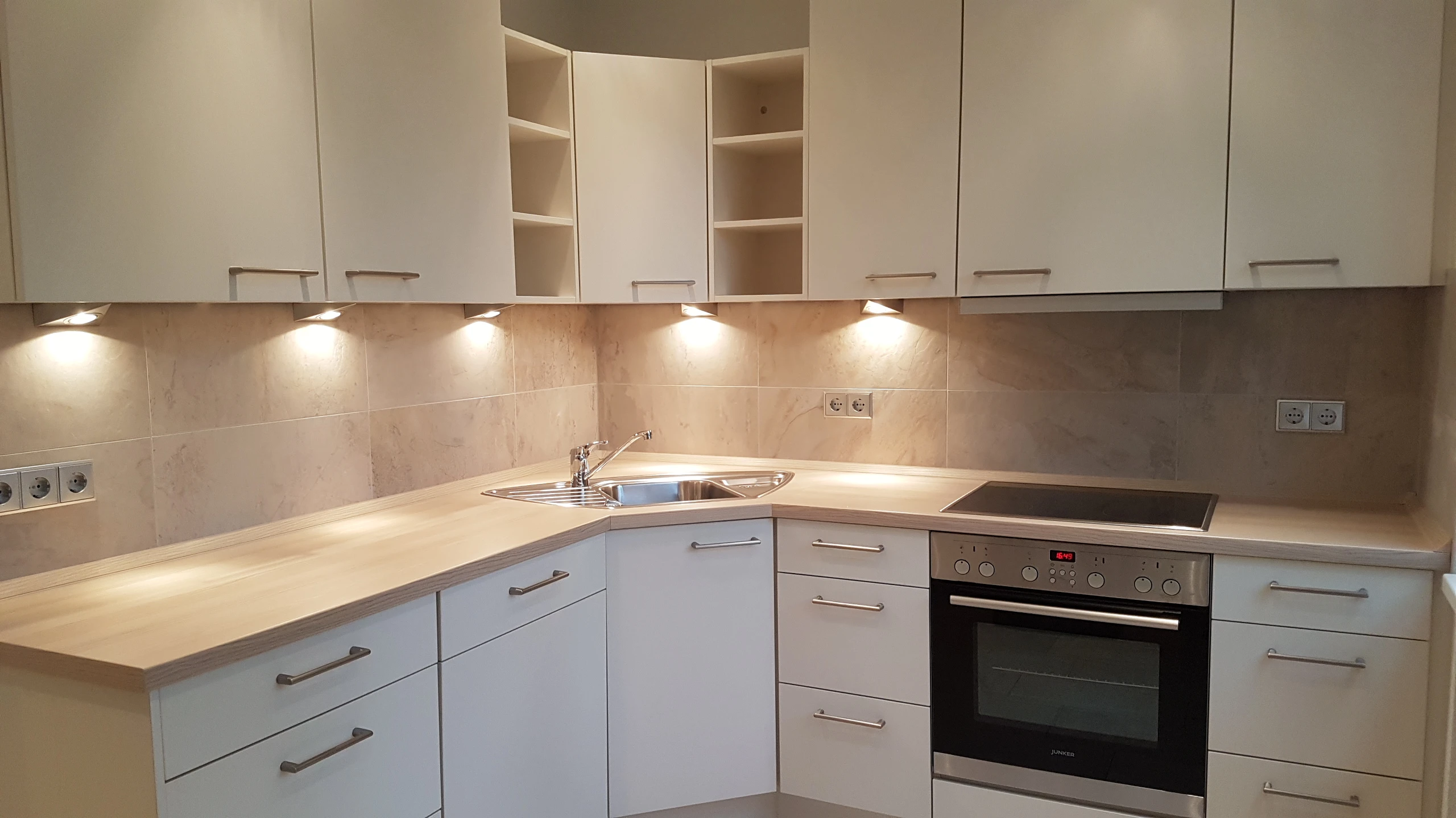 keine Beschreibung vorhanden