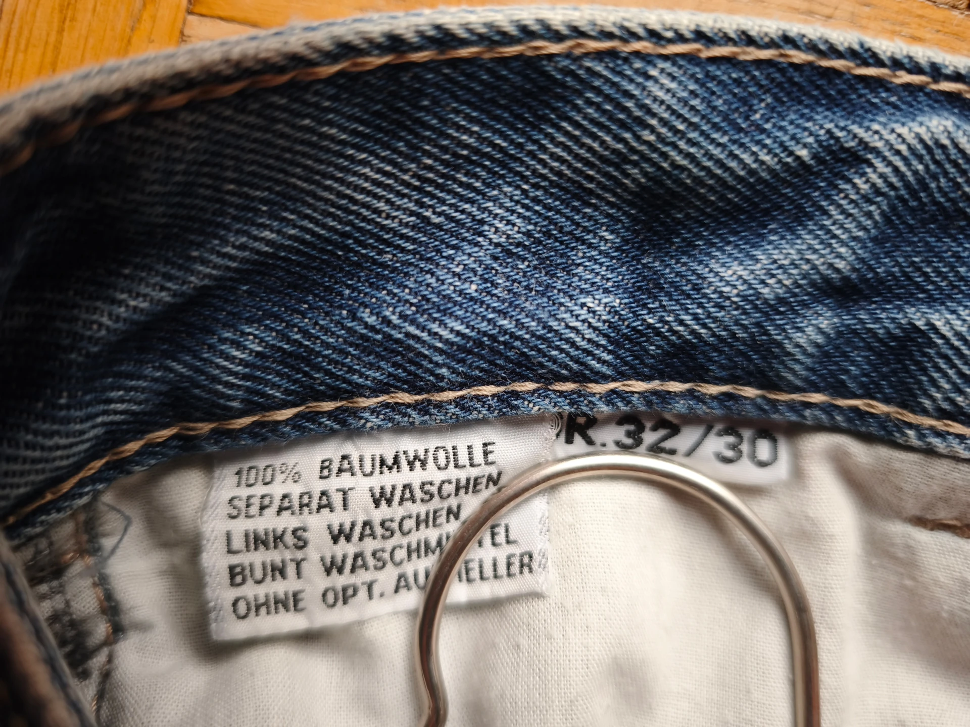 keine Beschreibung vorhanden