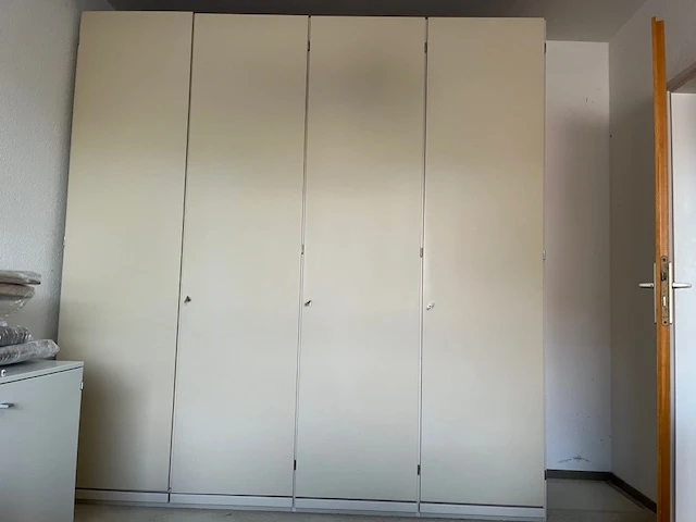 keine Beschreibung vorhanden