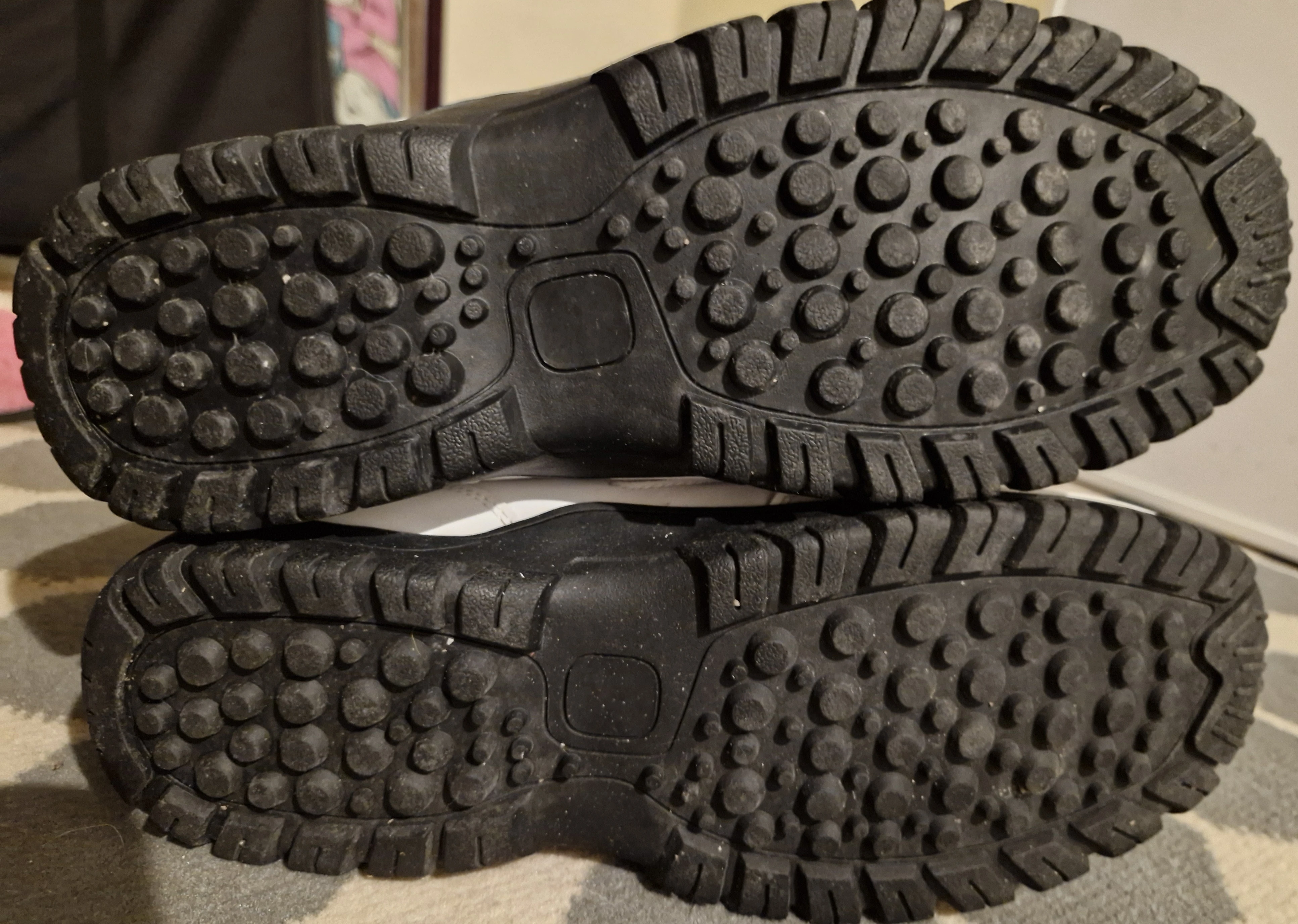 keine Beschreibung vorhanden