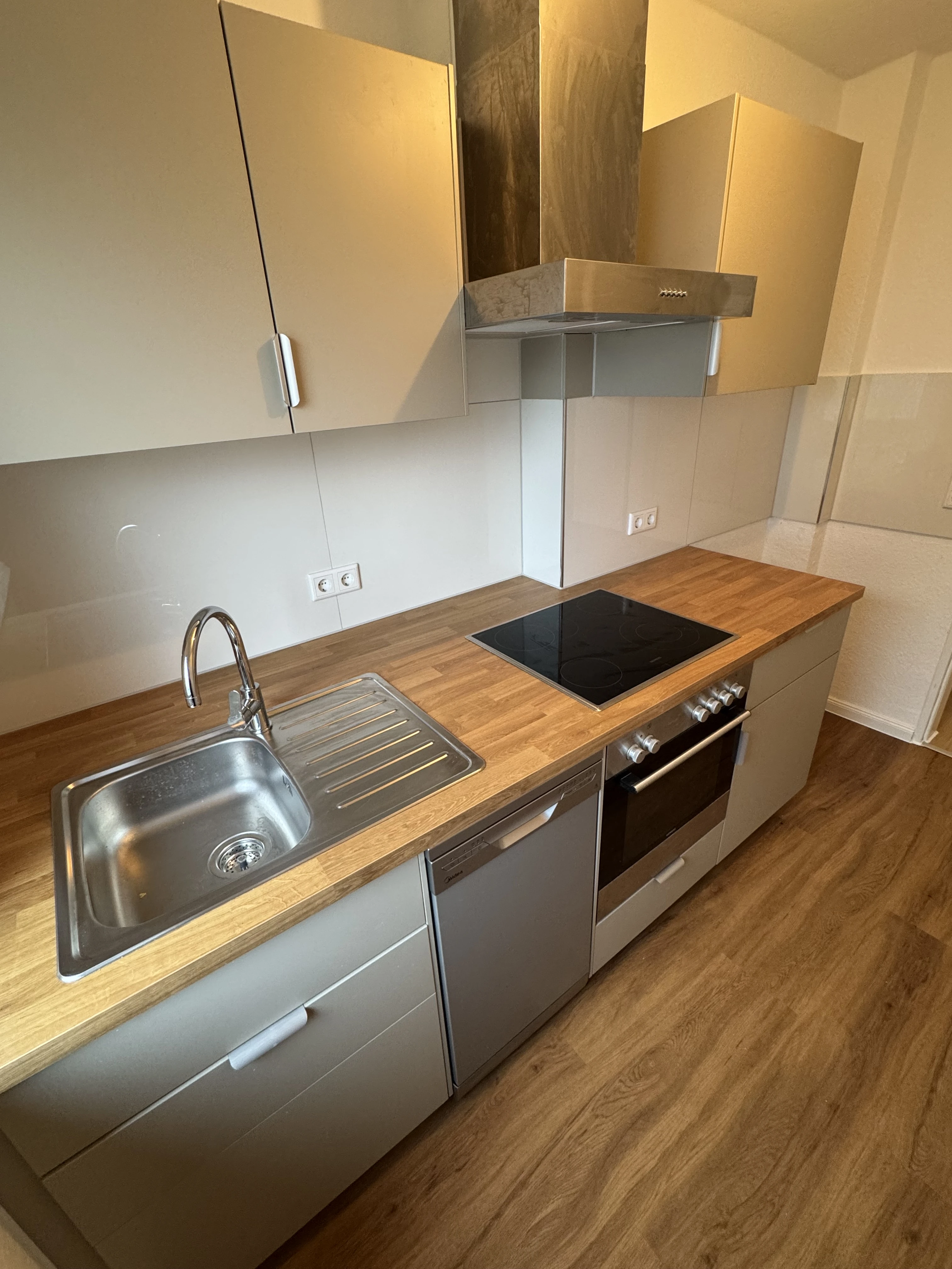 keine Beschreibung vorhanden