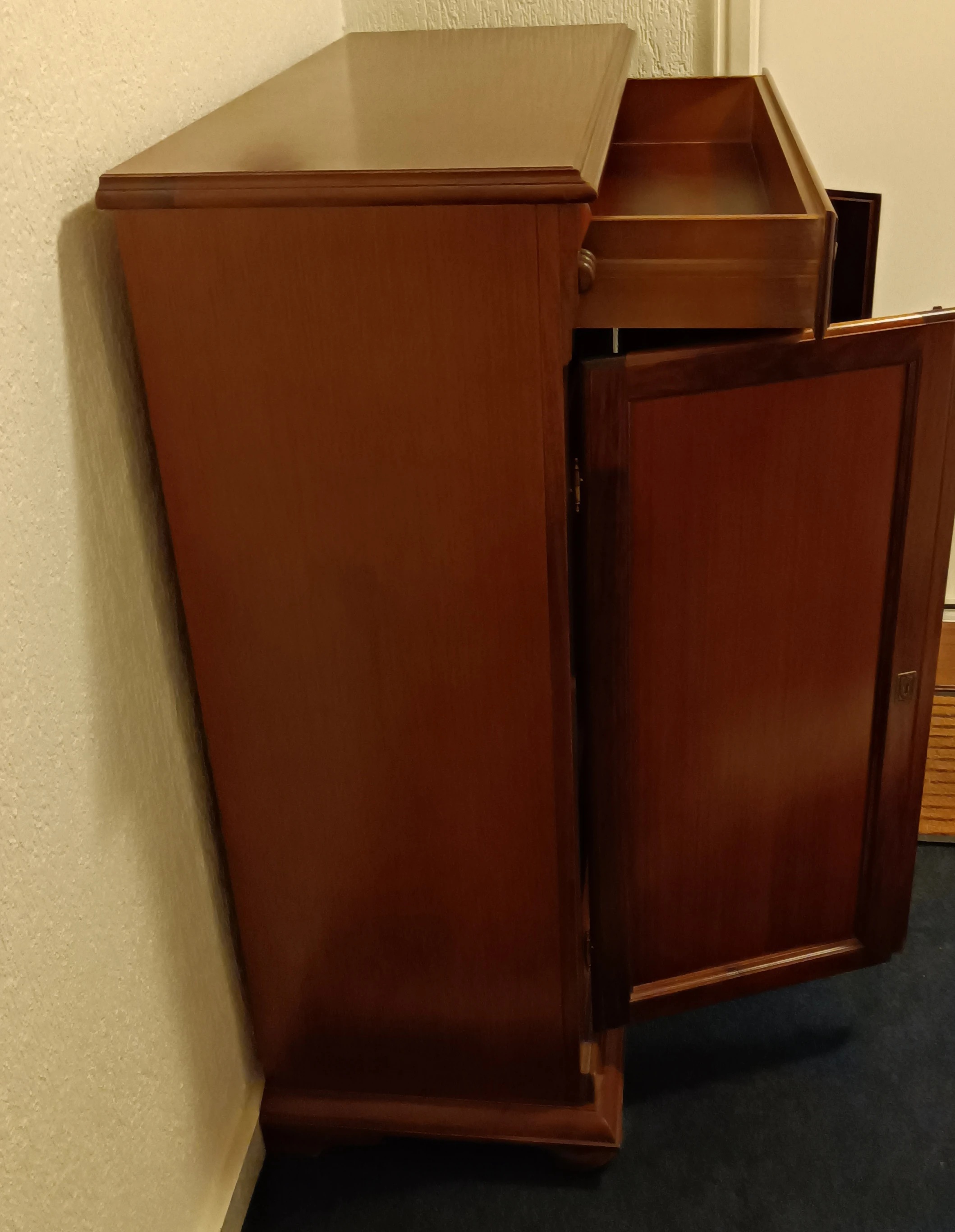 keine Beschreibung vorhanden