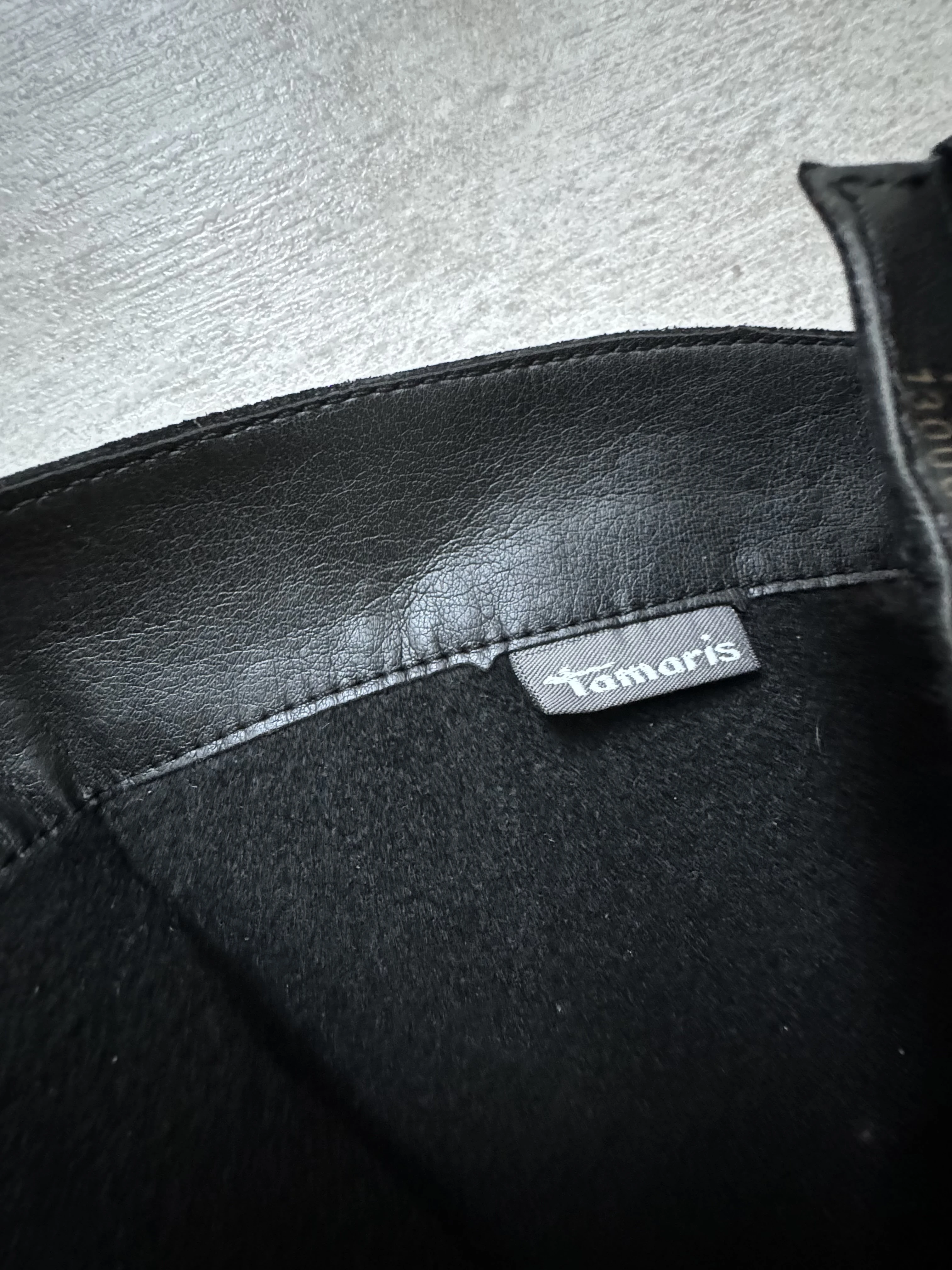 keine Beschreibung vorhanden